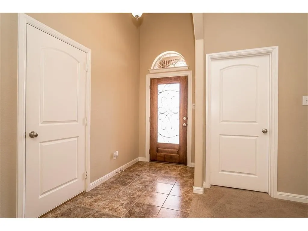 Single Family Residence For Rent in Denton County , 1405 Nightingale Drive, Aubrey, Texas 76227, 4 Bedroom, 2 Bathroom, 3 Garage spaces, 1,861 Sqft, built in 2011, mls#21313763, Real Estate Agent in Aubrey, Homes For Rent in Denton county, Homes For Rent in Aubrey, Realtor in Aubrey Texas, Real Estate Brokerage Independent Realty Texas, Luminita Cordes Realtor