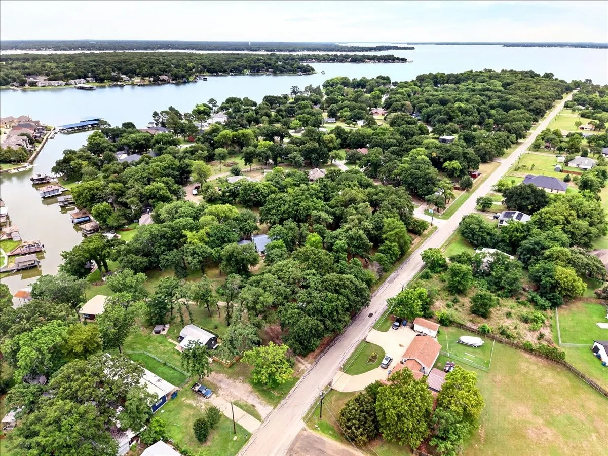 Unimproved Land For Sale in Henderson County , 103 Inwood Circle, Gun Barrel City, Texas 75156, 0, 0, Garage spaces, 0 Sqft, built in 0, Price $28,800, mls#21313765, Real Estate Agent in Gun Barrel City, Homes For Sale in Henderson county, Homes For Sale in Gun Barrel City, Realtor in Gun Barrel City Texas, Real Estate Brokerage Independent Realty Texas, Luminita Cordes Realtor