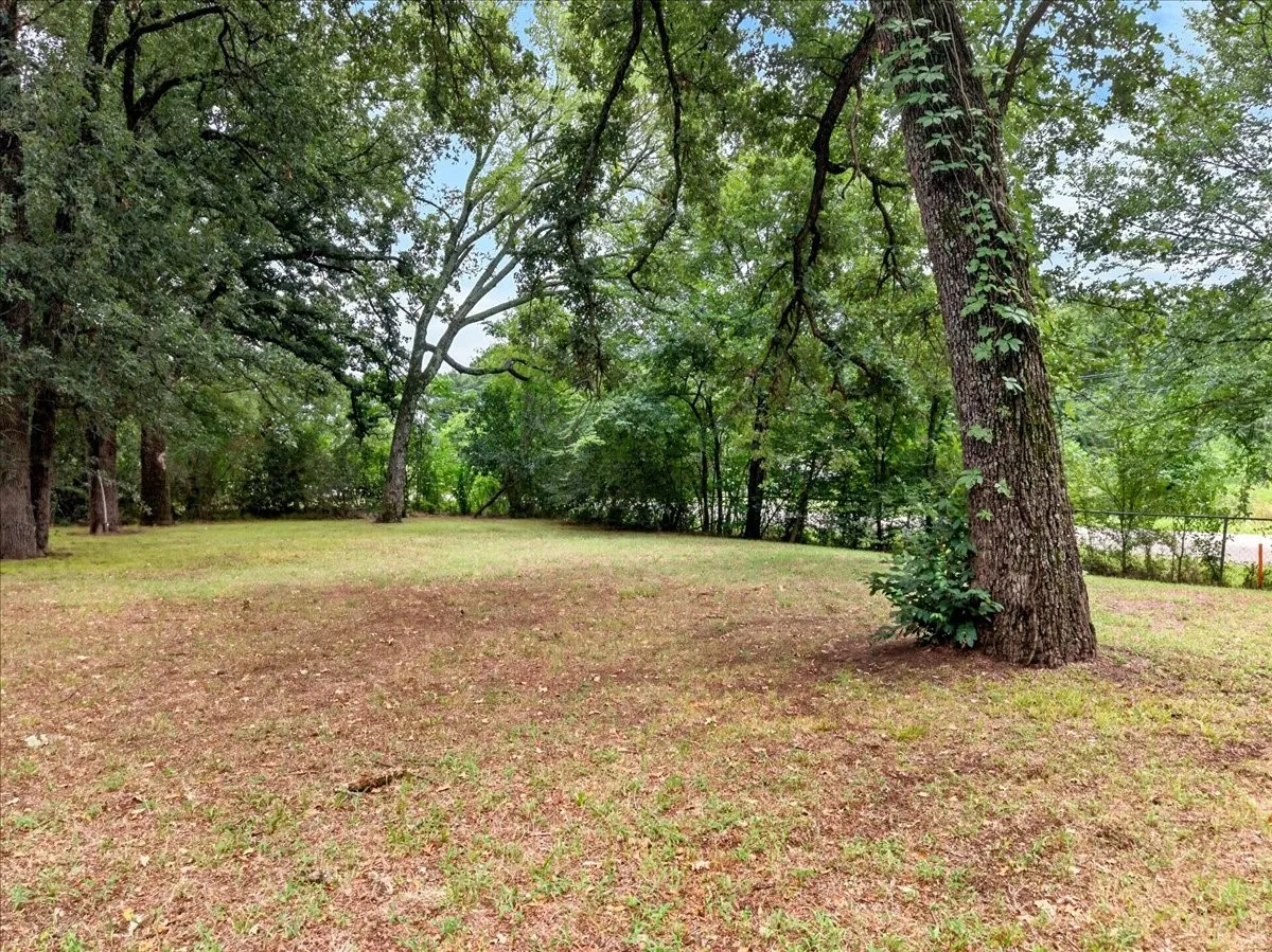 Unimproved Land For Sale in Henderson County , 103 Inwood Circle, Gun Barrel City, Texas 75156, 0, 0, Garage spaces, 0 Sqft, built in 0, Price $28,800, mls#21313765, Real Estate Agent in Gun Barrel City, Homes For Sale in Henderson county, Homes For Sale in Gun Barrel City, Realtor in Gun Barrel City Texas, Real Estate Brokerage Independent Realty Texas, Luminita Cordes Realtor