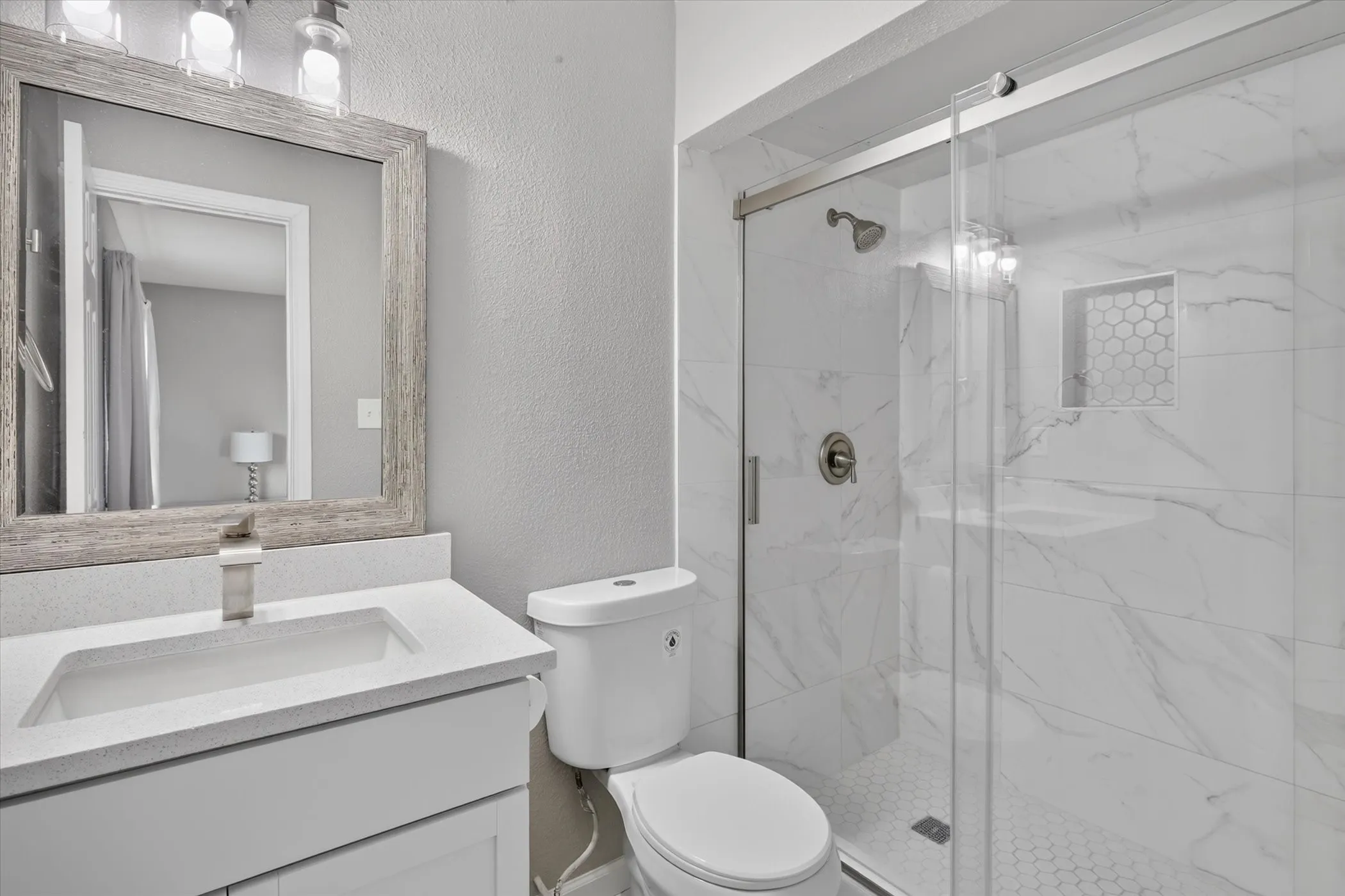 Single Family Residence For Sale in Dallas County , 1109 Coffeyville Trail, Grand Prairie, Texas 75052, 3 Bedroom, 2 Bathroom, 2 Garage spaces, 1,455 Sqft, built in 1980, mls#21311642, Real Estate Agent in Grand Prairie, Homes For Sale in Dallas county, Homes For Sale in Grand Prairie, Realtor in Grand Prairie Texas, Real Estate Brokerage Independent Realty Texas, Luminita Cordes Realtor