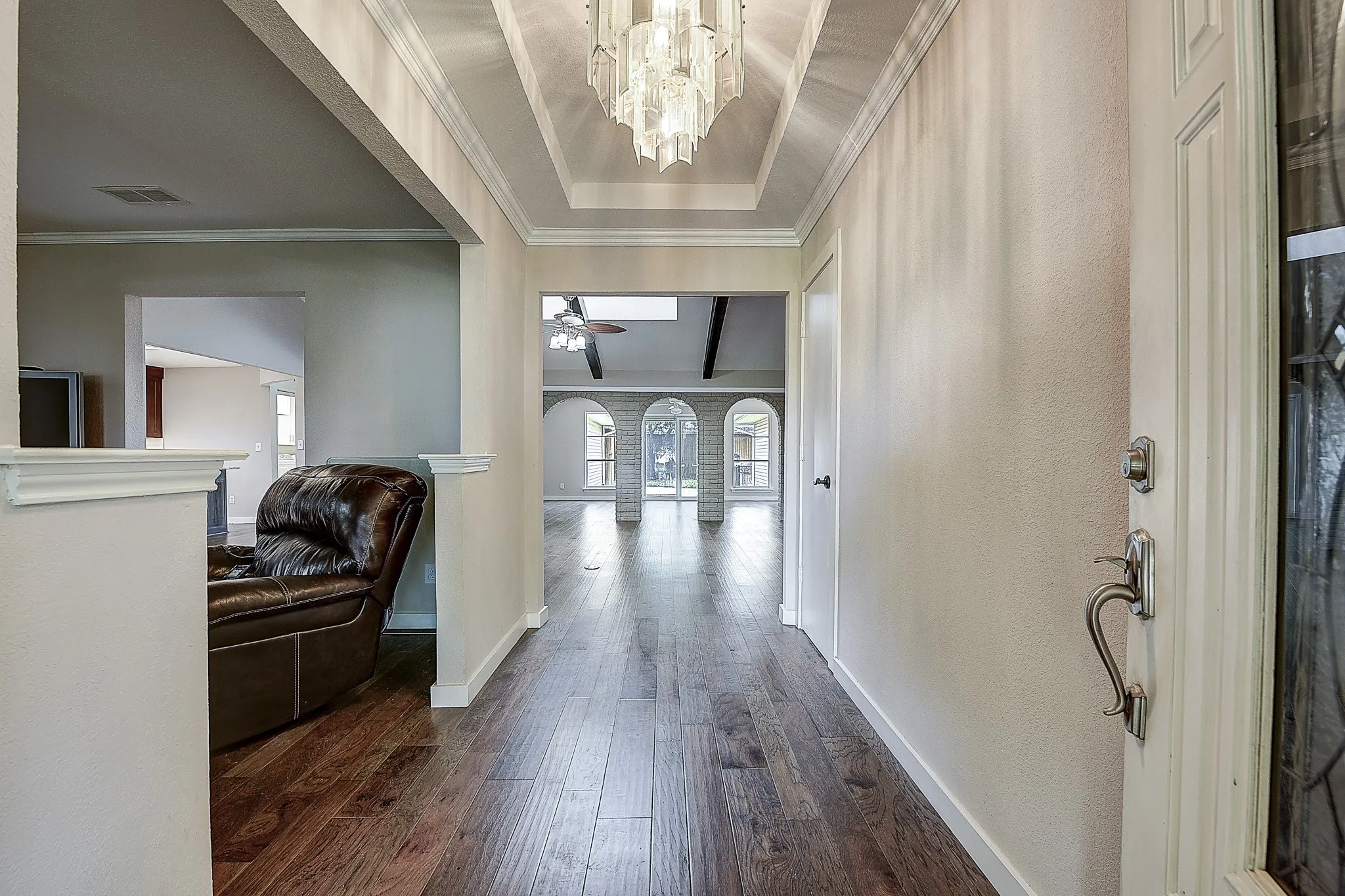 Single Family Residence For Sale in Collin County , 2225 Stone Creek Drive, Plano, Texas 75075, 4 Bedroom, 3 Bathroom, 2 Garage spaces, 2,842 Sqft, built in 1974, mls#21296278, Real Estate Agent in Plano, Homes For Sale in Collin county, Homes For Sale in Plano, Realtor in Plano Texas, Real Estate Brokerage Independent Realty Texas, Luminita Cordes Realtor