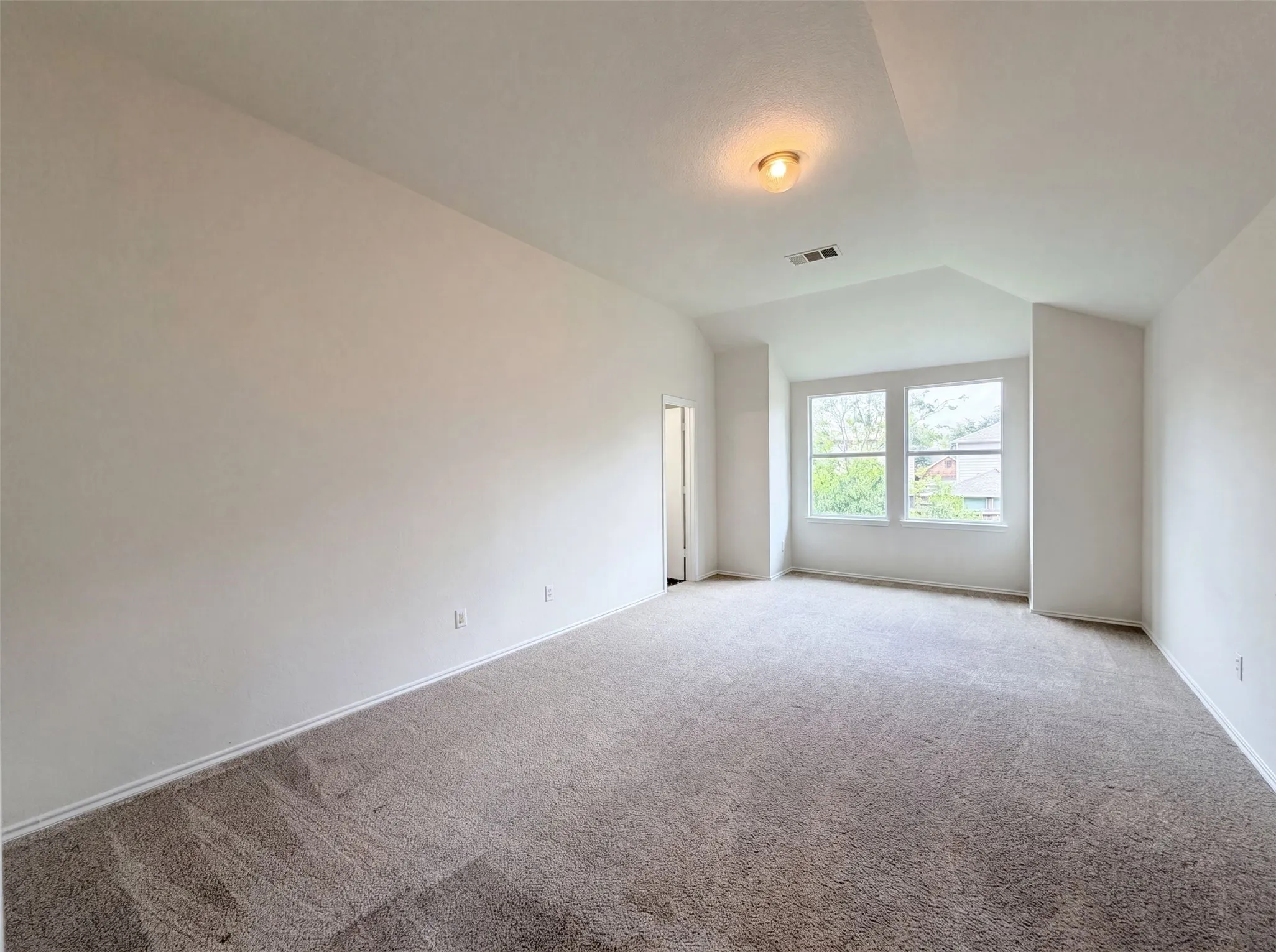 Single Family Residence For Sale in Collin County , 10212 Coolidge Drive, Mc Kinney, Texas 75072, 3 Bedroom, 3 Bathroom, 2 Garage spaces, 2,136 Sqft, built in 2005, mls#21313785, Real Estate Agent in Mc Kinney, Homes For Sale in Collin county, Homes For Sale in Mc Kinney, Realtor in Mc Kinney Texas, Real Estate Brokerage Independent Realty Texas, Luminita Cordes Realtor