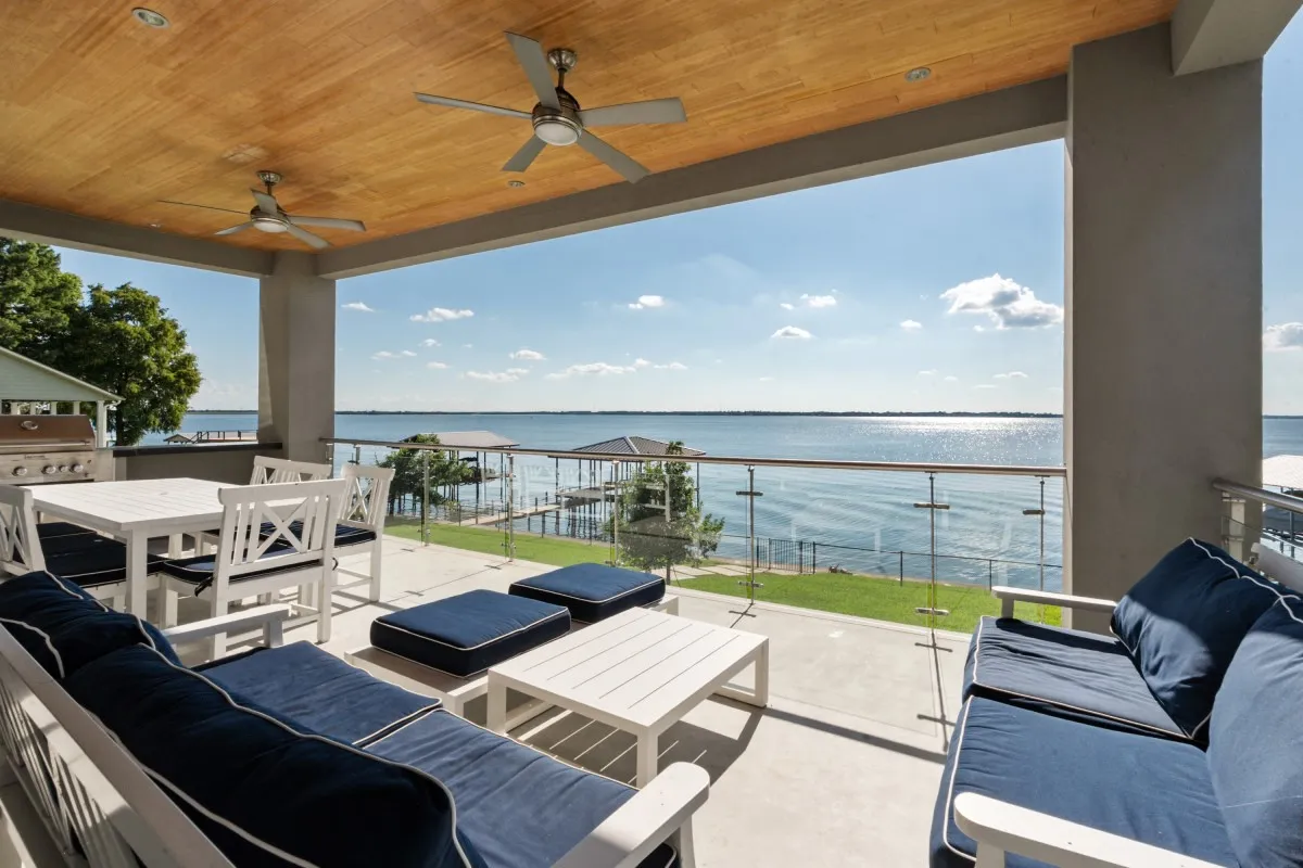 Single Family Residence For Sale in Henderson County , 123 Shoreline Drive, Star Harbor, Texas 75148, 7 Bedroom, 11 Bathroom, 1 Garage spaces, 4,872 Sqft, built in 2014, Price $3,300,000, mls#21310545, Real Estate Agent in Star Harbor, Homes For Sale in Henderson county, Homes For Sale in Star Harbor, Realtor in Star Harbor Texas, Real Estate Brokerage Independent Realty Texas, Luminita Cordes Realtor