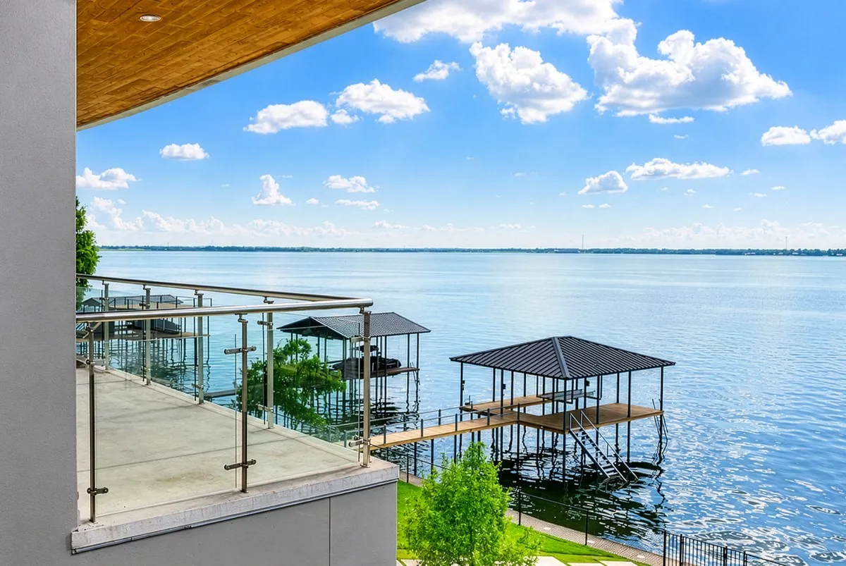 Single Family Residence For Sale in Henderson County , 123 Shoreline Drive, Star Harbor, Texas 75148, 7 Bedroom, 11 Bathroom, 1 Garage spaces, 4,872 Sqft, built in 2014, Price $3,300,000, mls#21310545, Real Estate Agent in Star Harbor, Homes For Sale in Henderson county, Homes For Sale in Star Harbor, Realtor in Star Harbor Texas, Real Estate Brokerage Independent Realty Texas, Luminita Cordes Realtor