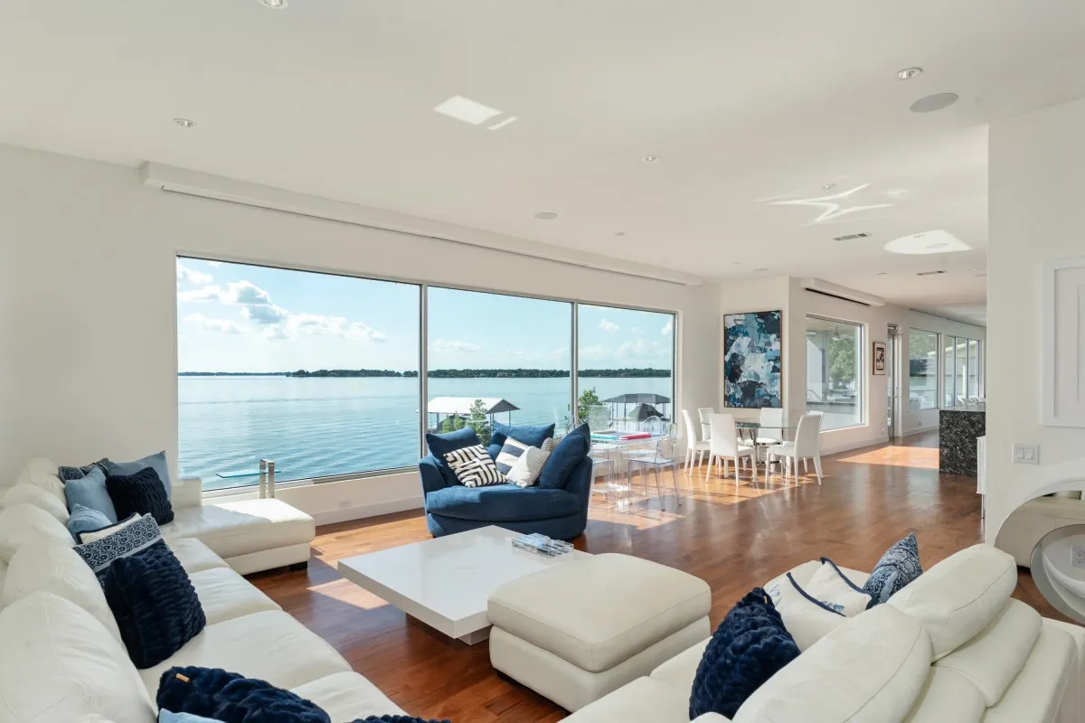 Single Family Residence For Sale in Henderson County , 123 Shoreline Drive, Star Harbor, Texas 75148, 7 Bedroom, 11 Bathroom, 1 Garage spaces, 4,872 Sqft, built in 2014, Price $3,300,000, mls#21310545, Real Estate Agent in Star Harbor, Homes For Sale in Henderson county, Homes For Sale in Star Harbor, Realtor in Star Harbor Texas, Real Estate Brokerage Independent Realty Texas, Luminita Cordes Realtor