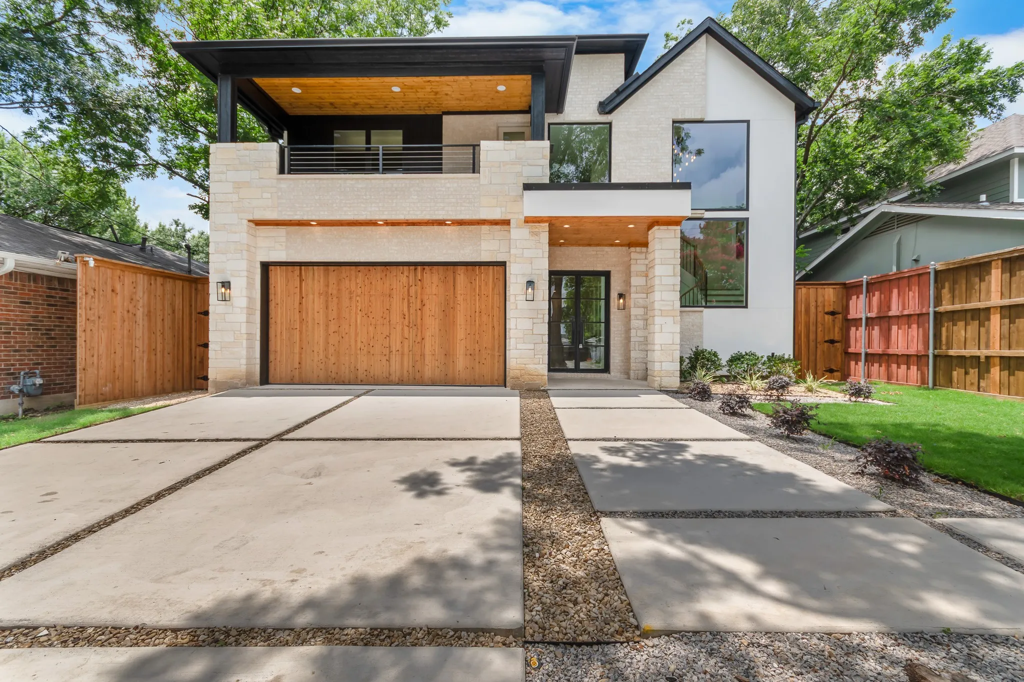 Single Family Residence For Sale in Dallas County , 10344 Country Club Drive, Dallas, Texas 75218, 4 Bedroom, 5 Bathroom, 2 Garage spaces, 4,298 Sqft, built in 2026, mls#21313749, Real Estate Agent in Dallas, Homes For Sale in Dallas county, Homes For Sale in Dallas, Realtor in Dallas Texas, Real Estate Brokerage Independent Realty Texas, Luminita Cordes Realtor