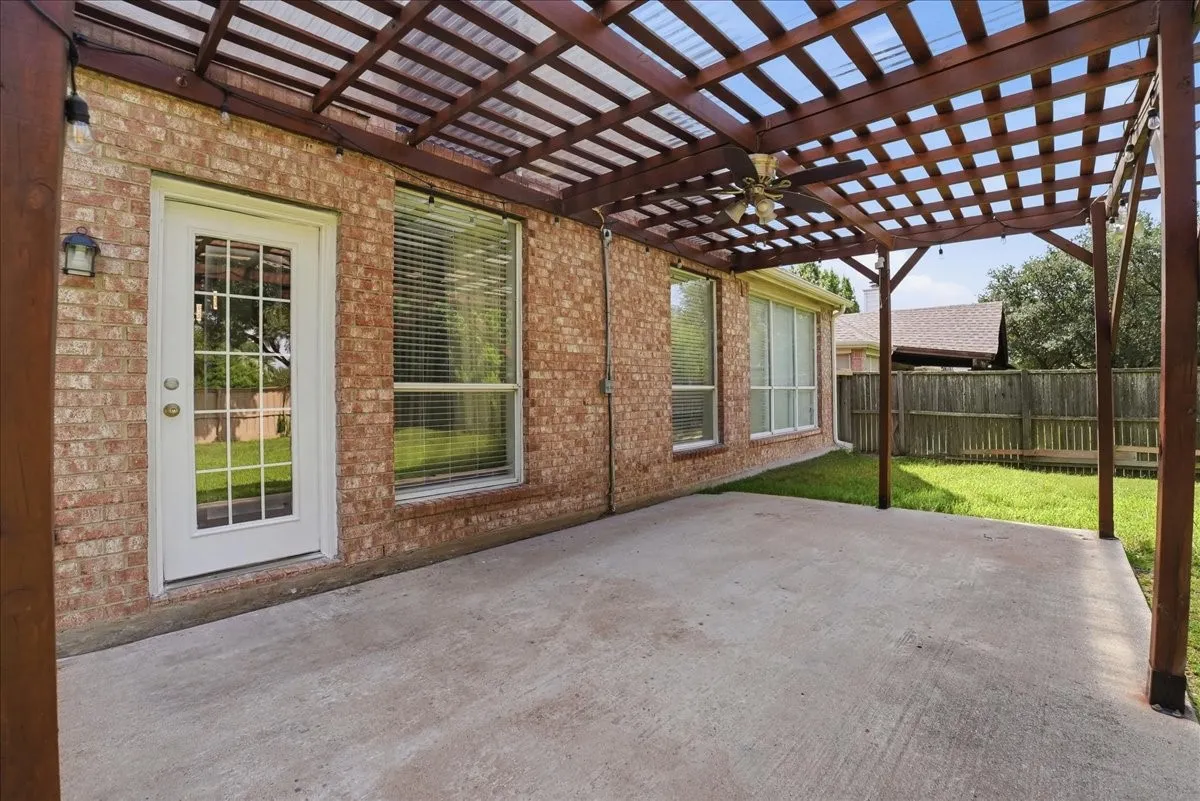 Single Family Residence For Sale in Collin County , 2308 Aberdeen Avenue, Mc Kinney, Texas 75072, 4 Bedroom, 3 Bathroom, 2 Garage spaces, 2,399 Sqft, built in 1999, mls#21313642, Real Estate Agent in Mc Kinney, Homes For Sale in Collin county, Homes For Sale in Mc Kinney, Realtor in Mc Kinney Texas, Real Estate Brokerage Independent Realty Texas, Luminita Cordes Realtor
