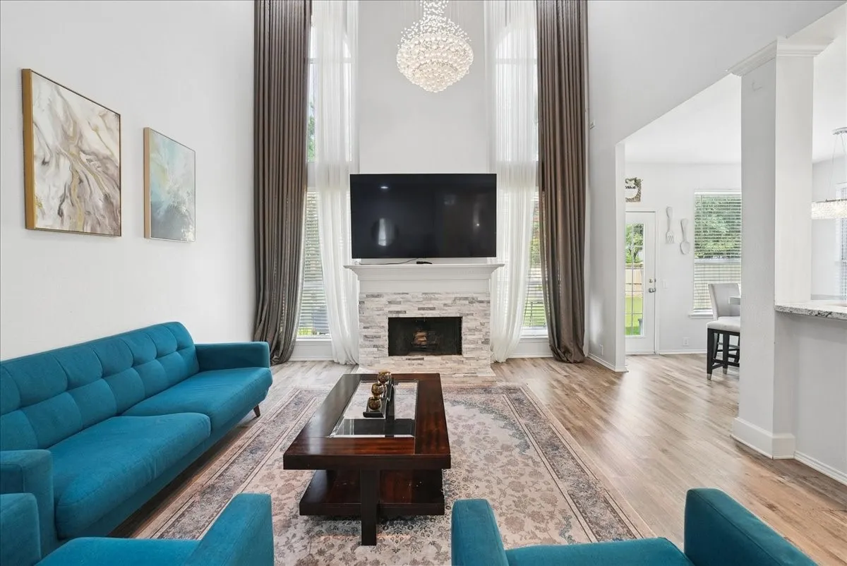 Single Family Residence For Sale in Collin County , 2308 Aberdeen Avenue, Mc Kinney, Texas 75072, 4 Bedroom, 3 Bathroom, 2 Garage spaces, 2,399 Sqft, built in 1999, mls#21313642, Real Estate Agent in Mc Kinney, Homes For Sale in Collin county, Homes For Sale in Mc Kinney, Realtor in Mc Kinney Texas, Real Estate Brokerage Independent Realty Texas, Luminita Cordes Realtor