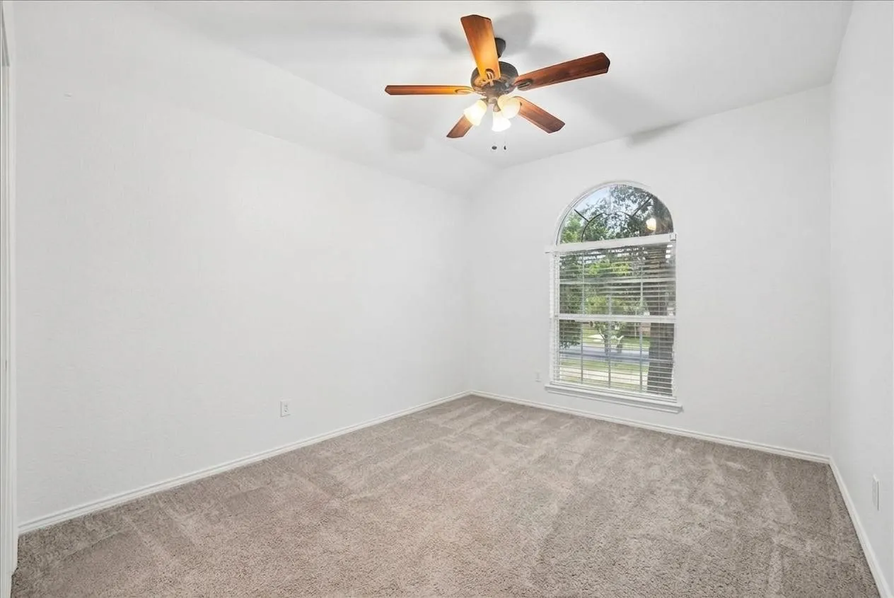 Kid bedroom
