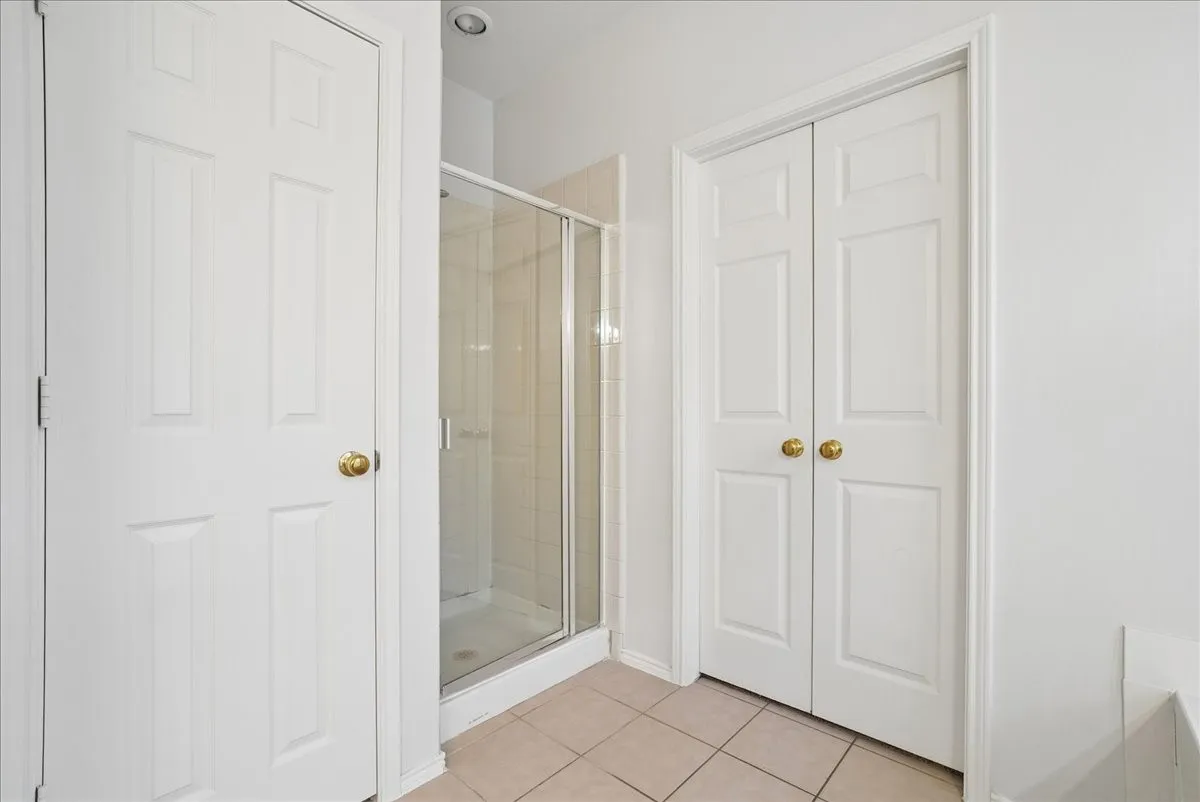 Single Family Residence For Sale in Collin County , 2308 Aberdeen Avenue, Mc Kinney, Texas 75072, 4 Bedroom, 3 Bathroom, 2 Garage spaces, 2,399 Sqft, built in 1999, mls#21313642, Real Estate Agent in Mc Kinney, Homes For Sale in Collin county, Homes For Sale in Mc Kinney, Realtor in Mc Kinney Texas, Real Estate Brokerage Independent Realty Texas, Luminita Cordes Realtor