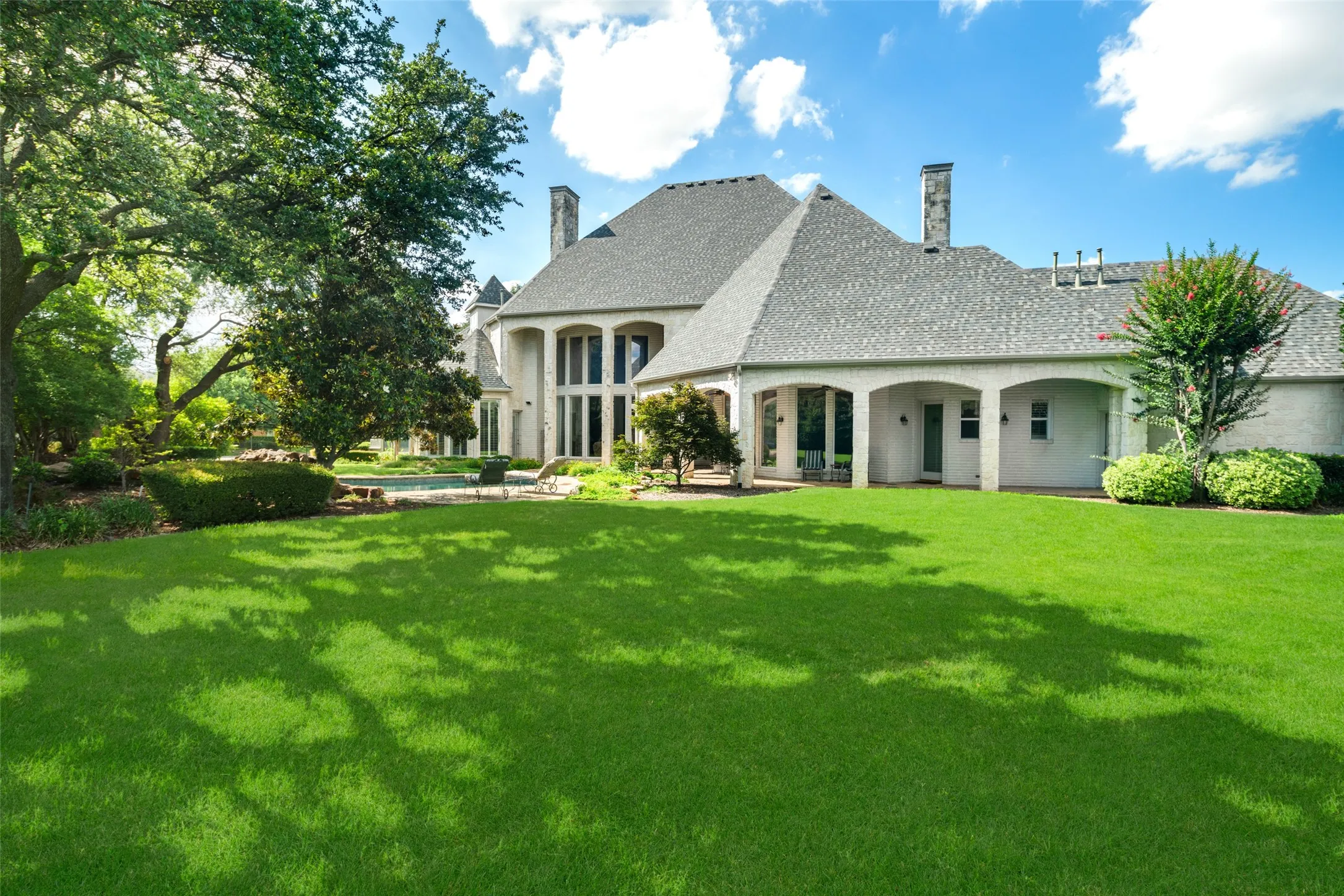 Single Family Residence For Sale in Collin County , 2025 Creekridge Drive, Frisco, Texas 75034, 6 Bedroom, 7 Bathroom, 4 Garage spaces, 7,803 Sqft, built in 1999, mls#21309491, Real Estate Agent in Frisco, Homes For Sale in Collin county, Homes For Sale in Frisco, Realtor in Frisco Texas, Real Estate Brokerage Independent Realty Texas, Luminita Cordes Realtor