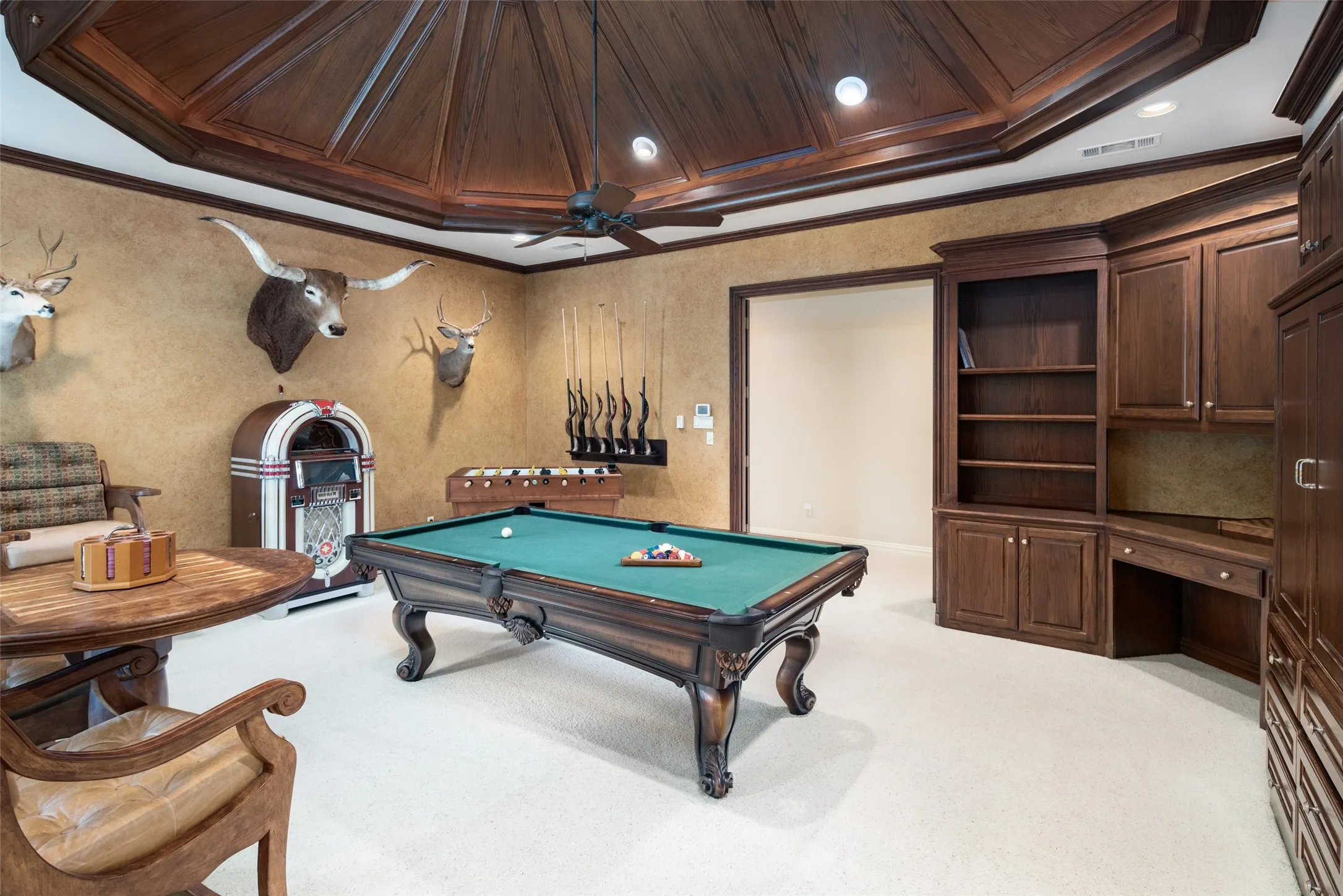 Game Room with a wet bar