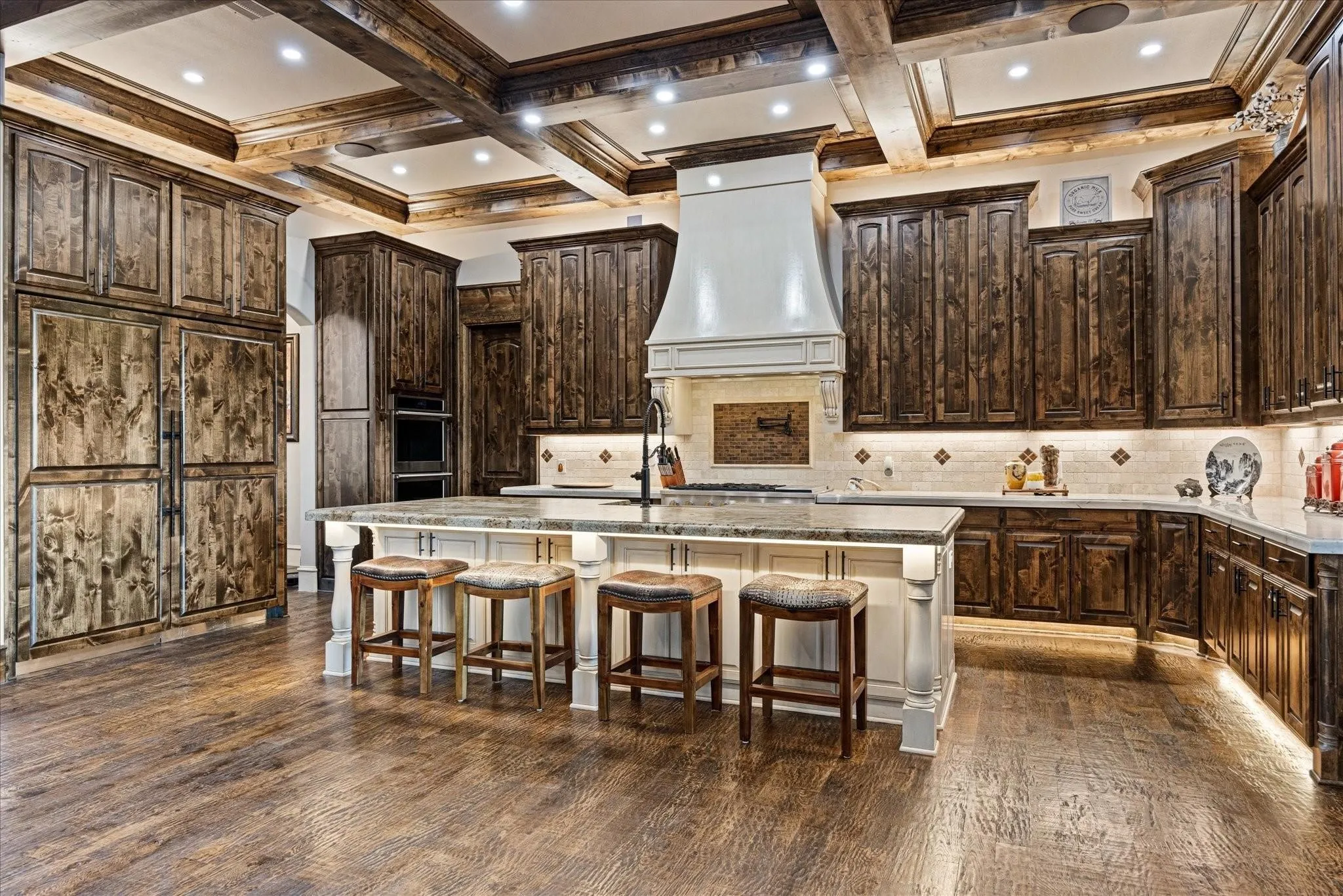 Single Family Residence For Sale in Wise County , 4101 W Highway 114, Paradise, Texas 76073, 5 Bedroom, 6 Bathroom, 6 Garage spaces, 6,843 Sqft, built in 2023, mls#21313278, Real Estate Agent in Paradise, Homes For Sale in Wise county, Homes For Sale in Paradise, Realtor in Paradise Texas, Real Estate Brokerage Independent Realty Texas, Luminita Cordes Realtor