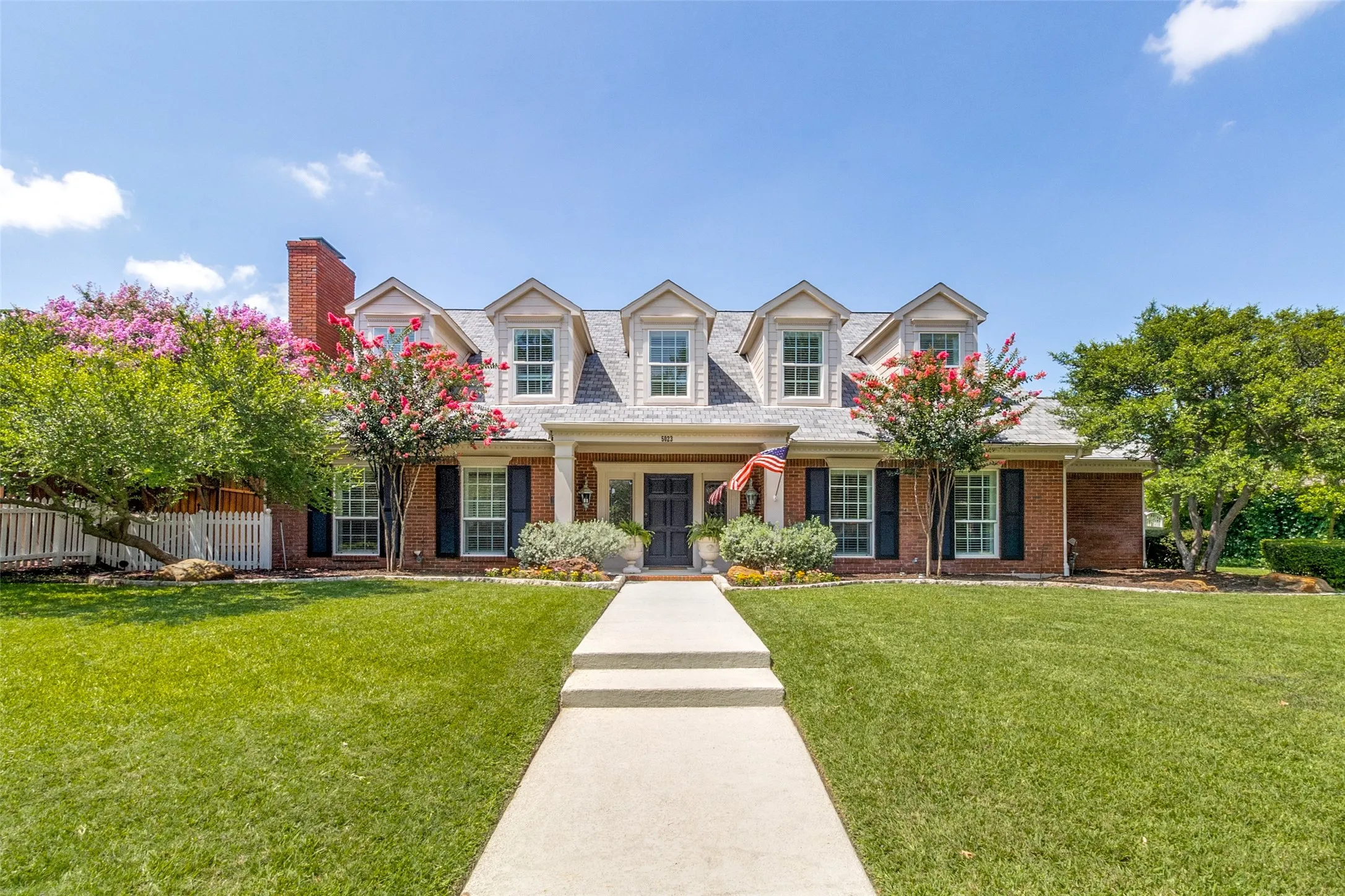 Single Family Residence For Sale in Collin County , 5023 Spyglass Drive, Dallas, Texas 75287, 5 Bedroom, 5 Bathroom, 2 Garage spaces, 3,942 Sqft, built in 1985, mls#21313774, Real Estate Agent in Dallas, Homes For Sale in Collin county, Homes For Sale in Dallas, Realtor in Dallas Texas, Real Estate Brokerage Independent Realty Texas, Luminita Cordes Realtor