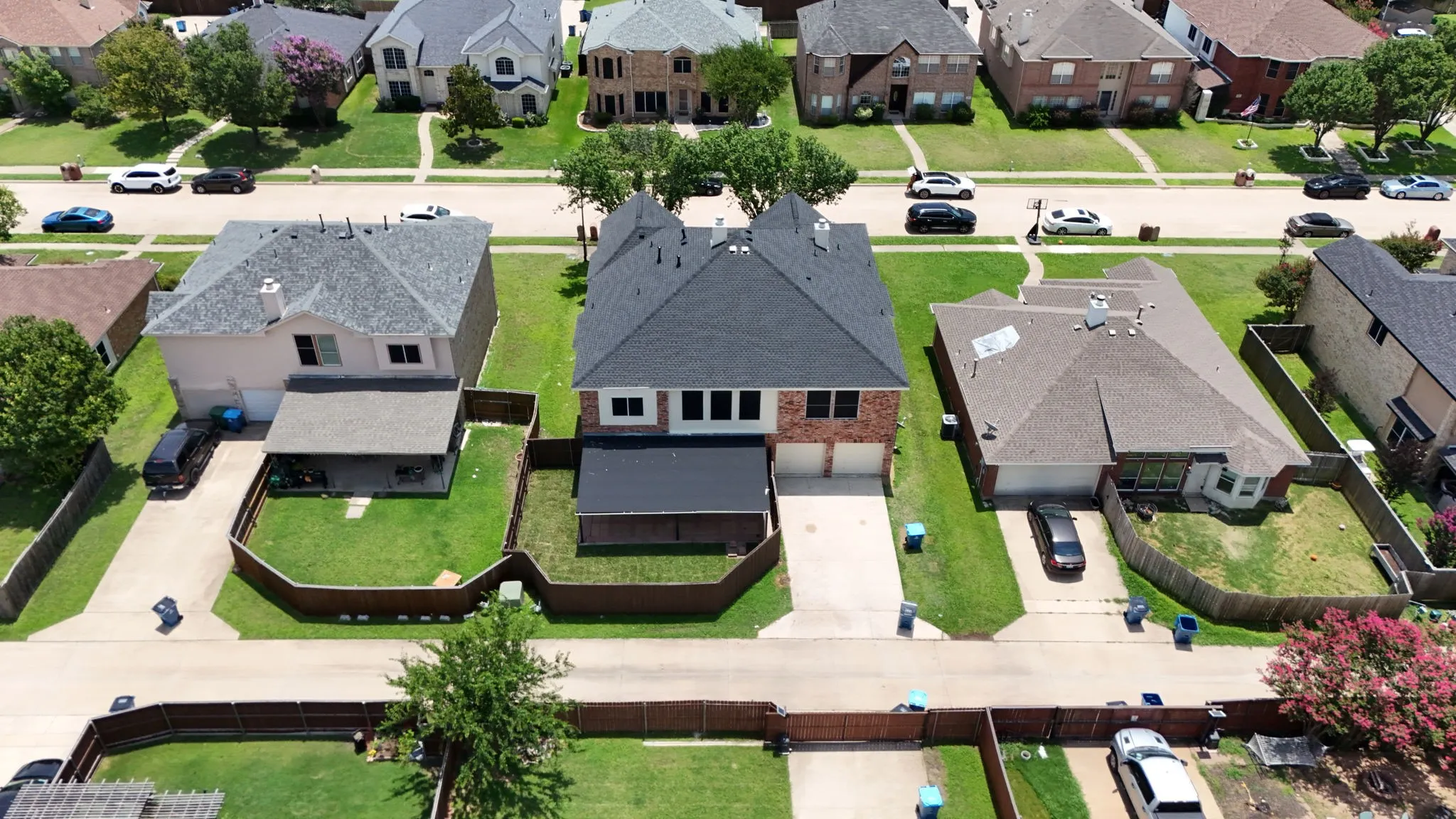 Single Family Residence For Sale in Rockwall County , 133 Blanchard Drive, Rockwall, Texas 75032, 5 Bedroom, 4 Bathroom, 2 Garage spaces, 4,264 Sqft, built in 2002, mls#21313489, Real Estate Agent in Rockwall, Homes For Sale in Rockwall county, Homes For Sale in Rockwall, Realtor in Rockwall Texas, Real Estate Brokerage Independent Realty Texas, Luminita Cordes Realtor