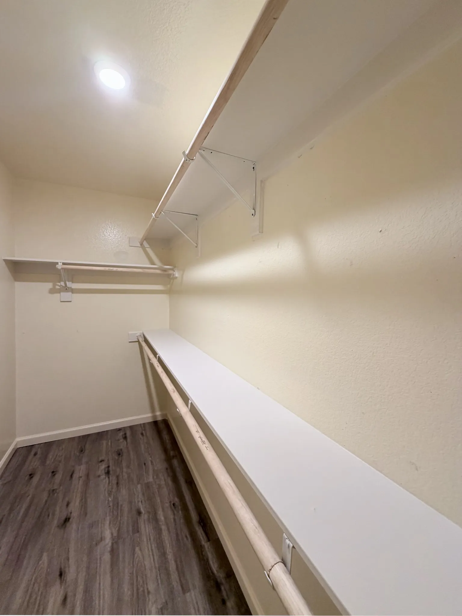 Single Family Residence For Sale in Kaufman County , 507 Tumbleweed Drive, Forney, Texas 75126, 4 Bedroom, 2 Bathroom, 2 Garage spaces, 1,762 Sqft, built in 2002, mls#21313605, Real Estate Agent in Forney, Homes For Sale in Kaufman county, Homes For Sale in Forney, Realtor in Forney Texas, Real Estate Brokerage Independent Realty Texas, Luminita Cordes Realtor