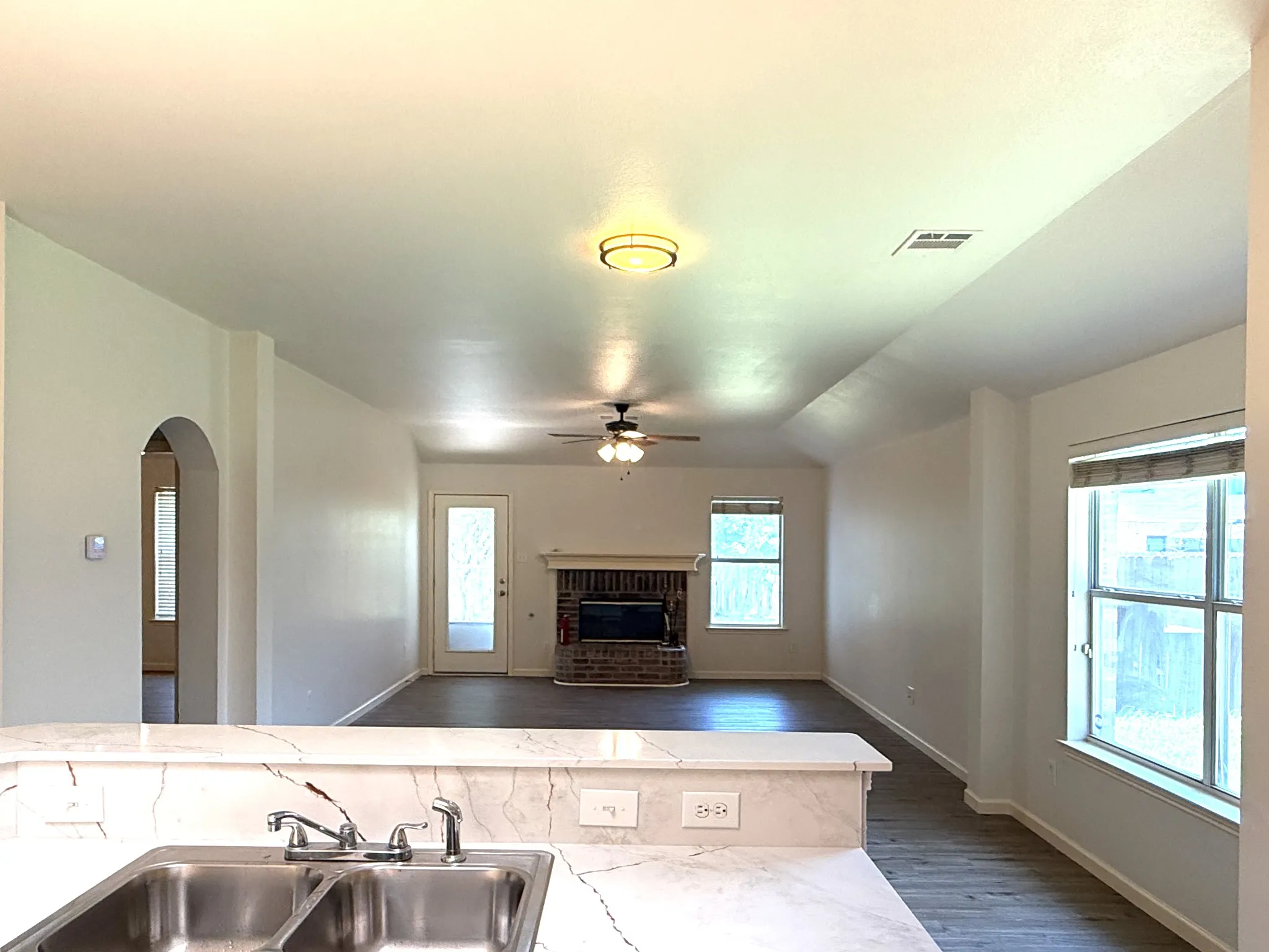 Single Family Residence For Sale in Kaufman County , 507 Tumbleweed Drive, Forney, Texas 75126, 4 Bedroom, 2 Bathroom, 2 Garage spaces, 1,762 Sqft, built in 2002, mls#21313605, Real Estate Agent in Forney, Homes For Sale in Kaufman county, Homes For Sale in Forney, Realtor in Forney Texas, Real Estate Brokerage Independent Realty Texas, Luminita Cordes Realtor