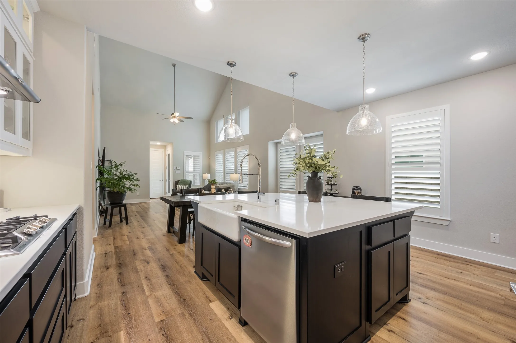Single Family Residence For Sale in Denton County , 2313 Cobbler Street, Northlake, Texas 76247, 3 Bedroom, 3 Bathroom, 2 Garage spaces, 2,273 Sqft, built in 2022, mls#21307464, Real Estate Agent in Northlake, Homes For Sale in Denton county, Homes For Sale in Northlake, Realtor in Northlake Texas, Real Estate Brokerage Independent Realty Texas, Luminita Cordes Realtor
