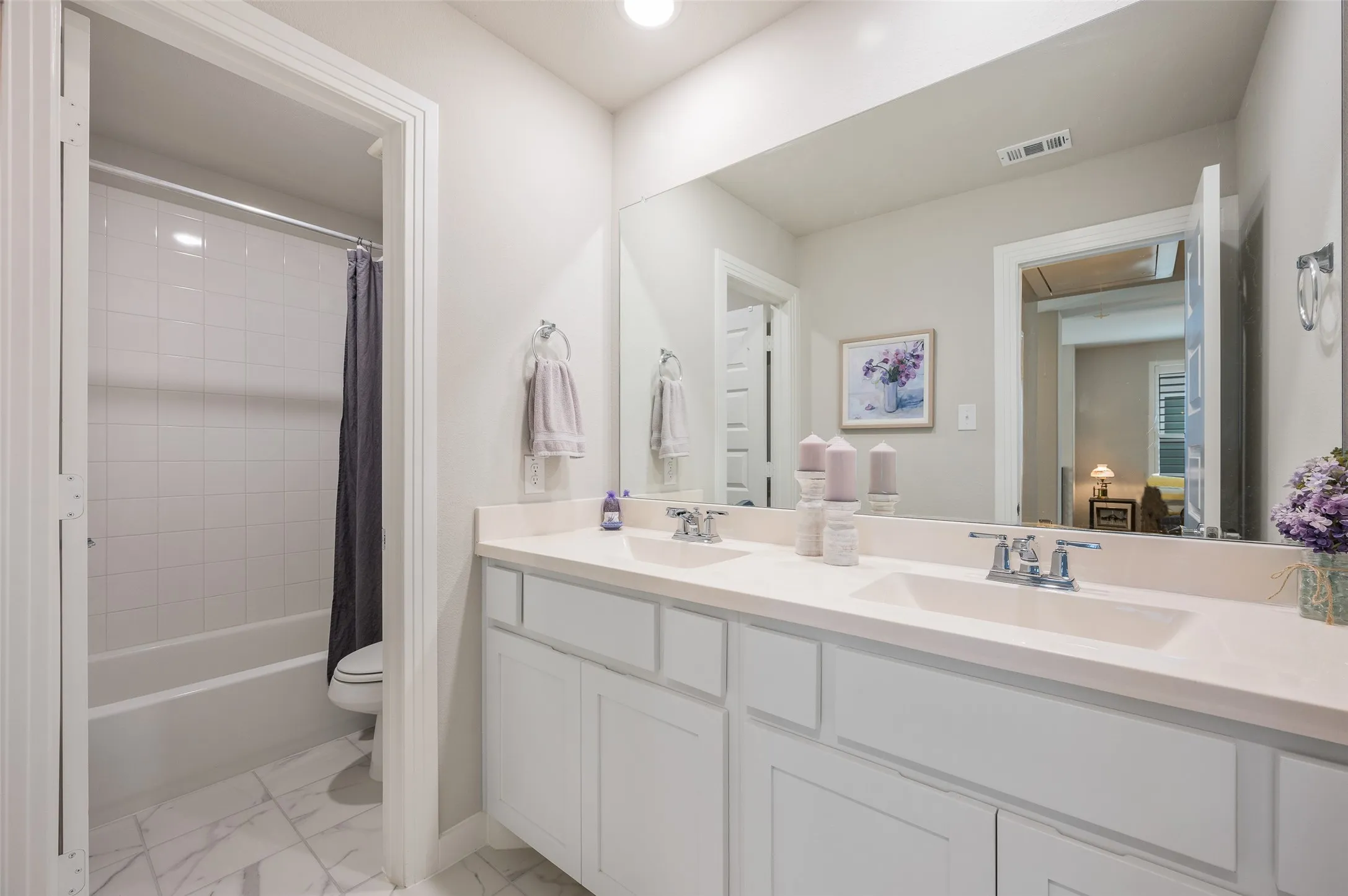 Single Family Residence For Sale in Denton County , 2313 Cobbler Street, Northlake, Texas 76247, 3 Bedroom, 3 Bathroom, 2 Garage spaces, 2,273 Sqft, built in 2022, mls#21307464, Real Estate Agent in Northlake, Homes For Sale in Denton county, Homes For Sale in Northlake, Realtor in Northlake Texas, Real Estate Brokerage Independent Realty Texas, Luminita Cordes Realtor