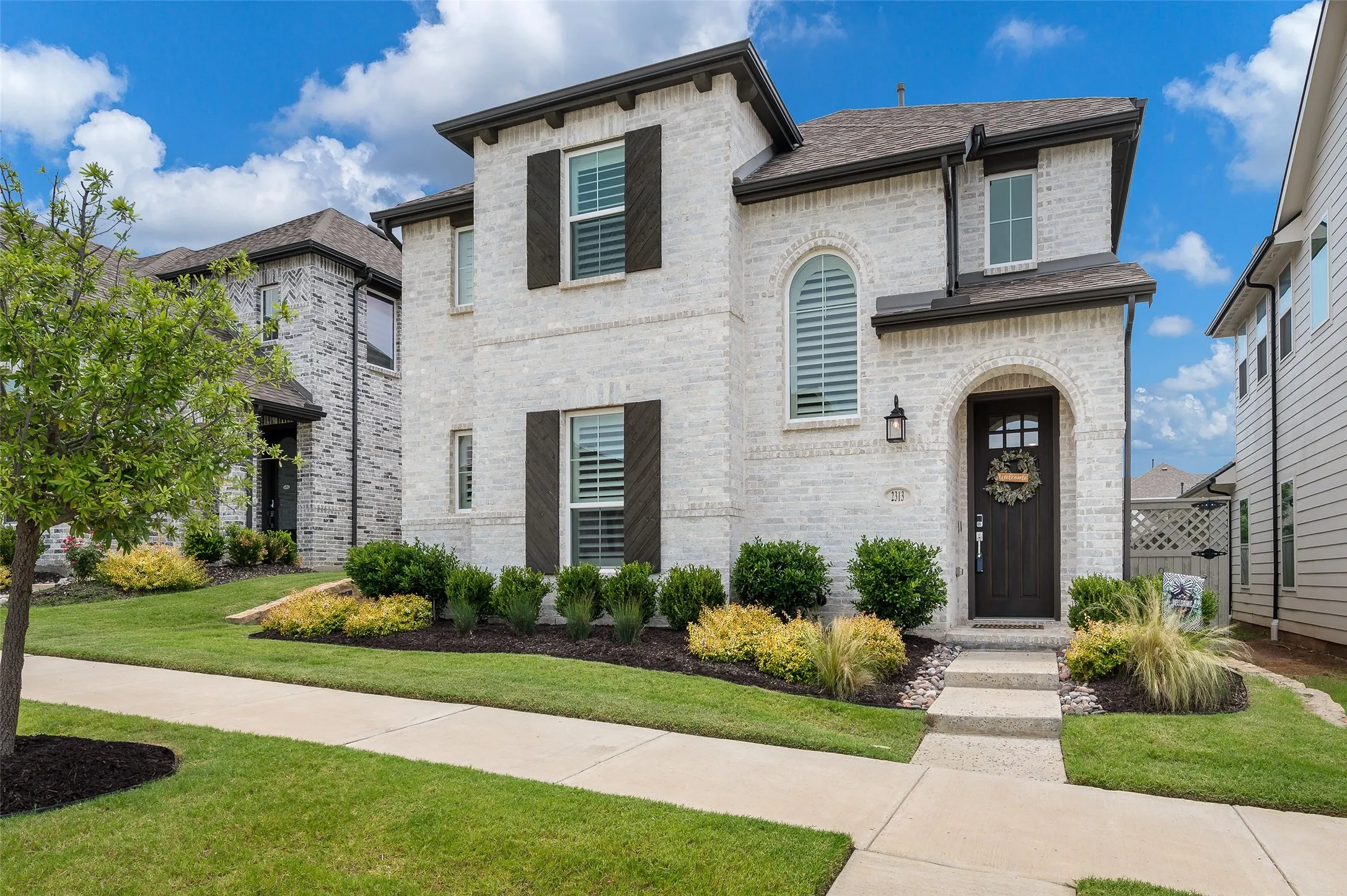 Single Family Residence For Sale in Denton County , 2313 Cobbler Street, Northlake, Texas 76247, 3 Bedroom, 3 Bathroom, 2 Garage spaces, 2,273 Sqft, built in 2022, mls#21307464, Real Estate Agent in Northlake, Homes For Sale in Denton county, Homes For Sale in Northlake, Realtor in Northlake Texas, Real Estate Brokerage Independent Realty Texas, Luminita Cordes Realtor
