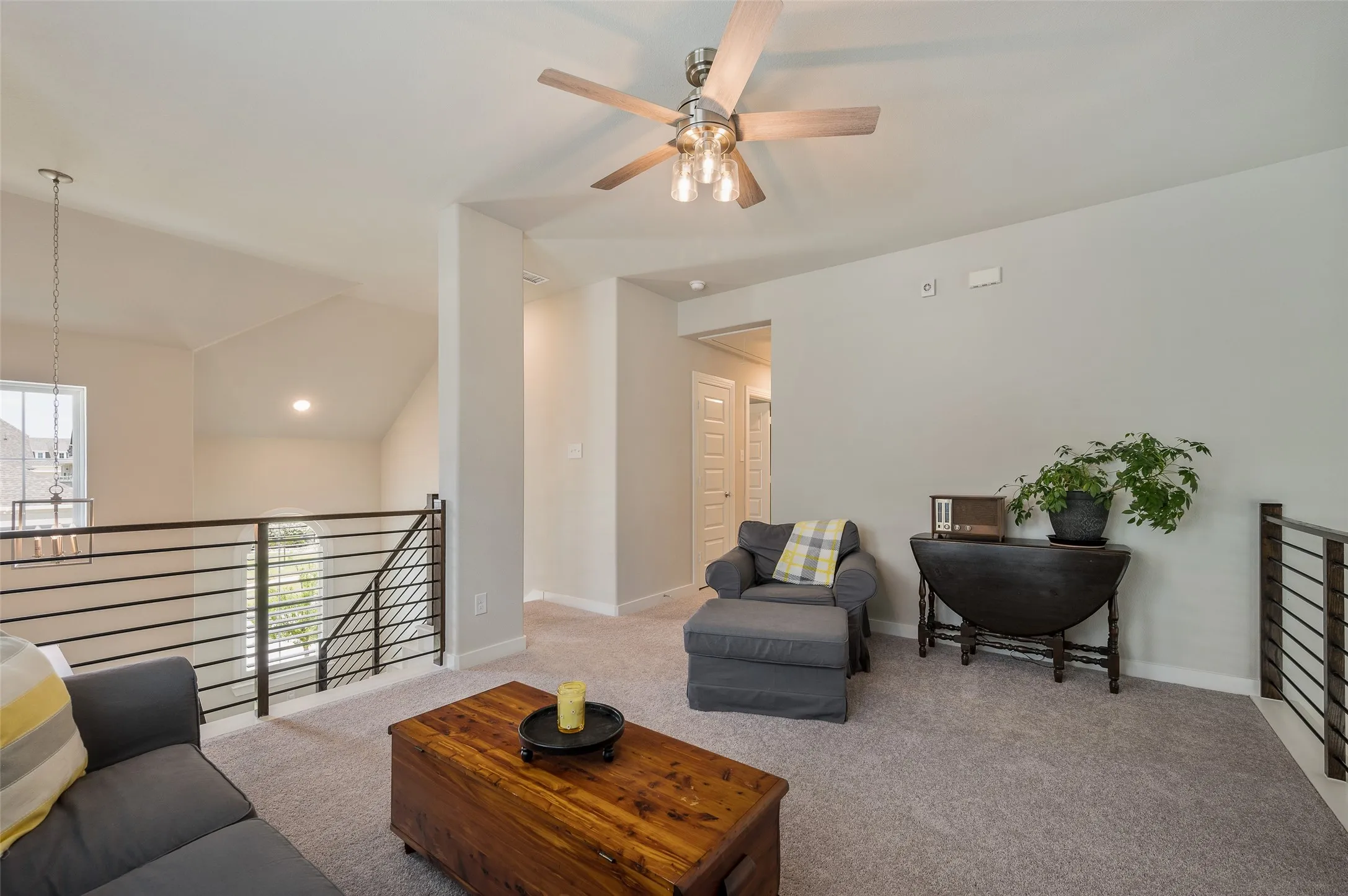 Single Family Residence For Sale in Denton County , 2313 Cobbler Street, Northlake, Texas 76247, 3 Bedroom, 3 Bathroom, 2 Garage spaces, 2,273 Sqft, built in 2022, mls#21307464, Real Estate Agent in Northlake, Homes For Sale in Denton county, Homes For Sale in Northlake, Realtor in Northlake Texas, Real Estate Brokerage Independent Realty Texas, Luminita Cordes Realtor