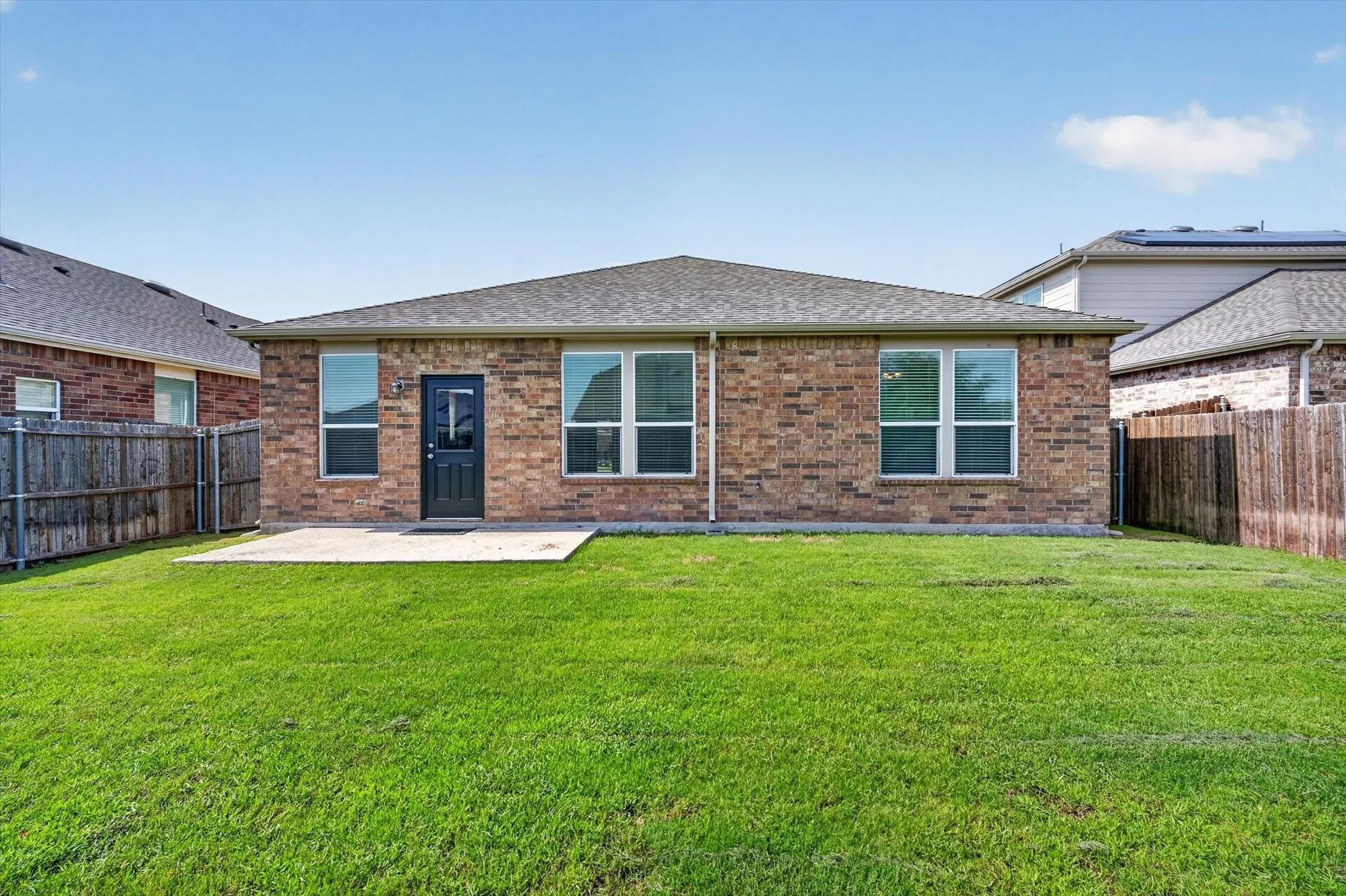 Single Family Residence For Sale in Denton County , 3113 Adrian Creek Drive, Little Elm, Texas 75068, 3 Bedroom, 2 Bathroom, 2 Garage spaces, 1,437 Sqft, built in 2017, mls#21312945, Real Estate Agent in Little Elm, Homes For Sale in Denton county, Homes For Sale in Little Elm, Realtor in Little Elm Texas, Real Estate Brokerage Independent Realty Texas, Luminita Cordes Realtor