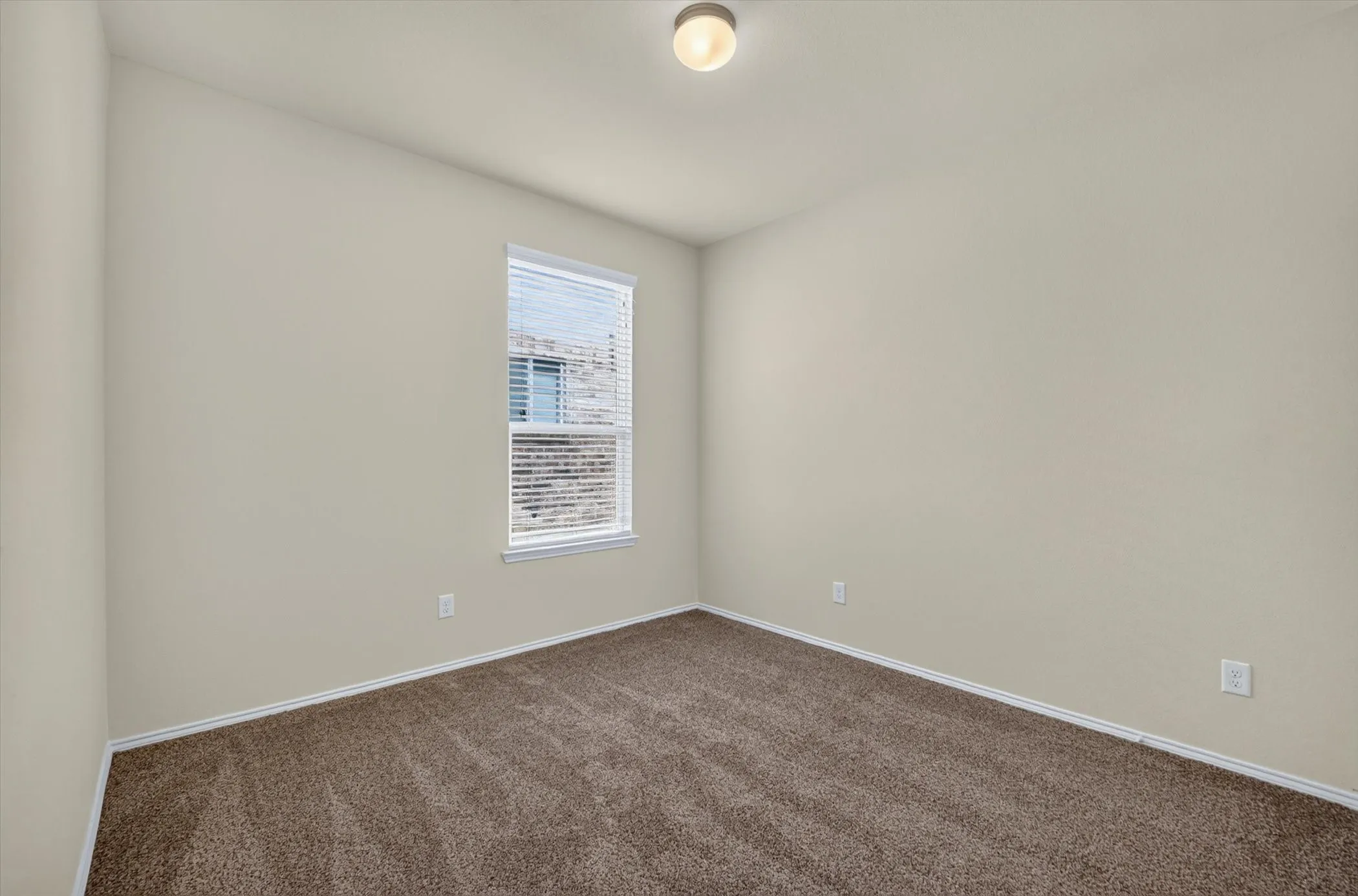 Single Family Residence For Sale in Denton County , 3113 Adrian Creek Drive, Little Elm, Texas 75068, 3 Bedroom, 2 Bathroom, 2 Garage spaces, 1,437 Sqft, built in 2017, mls#21312945, Real Estate Agent in Little Elm, Homes For Sale in Denton county, Homes For Sale in Little Elm, Realtor in Little Elm Texas, Real Estate Brokerage Independent Realty Texas, Luminita Cordes Realtor