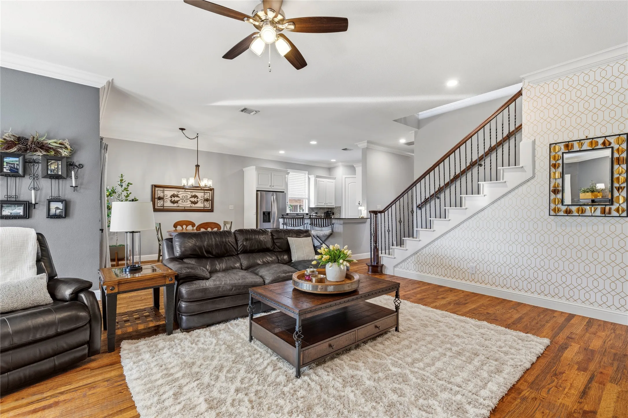 Single Family Residence For Sale in Tarrant County , 7009 Mossycup Lane, North Richland Hills, Texas 76182, 4 Bedroom, 4 Bathroom, 3 Garage spaces, 3,594 Sqft, built in 2005, mls#21313840, Real Estate Agent in North Richland Hills, Homes For Sale in Tarrant county, Homes For Sale in North Richland Hills, Realtor in North Richland Hills Texas, Real Estate Brokerage Independent Realty Texas, Luminita Cordes Realtor