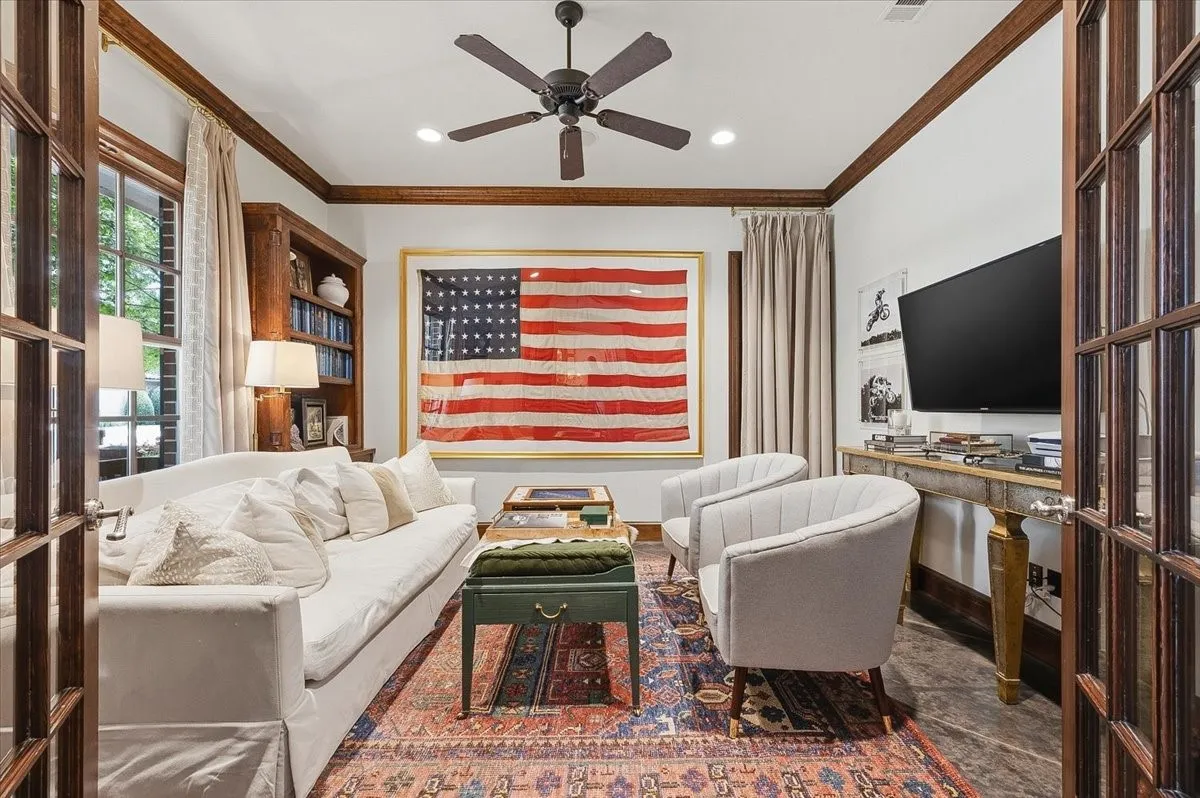 Single Family Residence For Sale in Tarrant County , 628 Deloache Street, Westworth Village, Texas 76114, 3 Bedroom, 5 Bathroom, 2 Garage spaces, 3,467 Sqft, built in 2007, mls#21311620, Real Estate Agent in Westworth Village, Homes For Sale in Tarrant county, Homes For Sale in Westworth Village, Realtor in Westworth Village Texas, Real Estate Brokerage Independent Realty Texas, Luminita Cordes Realtor