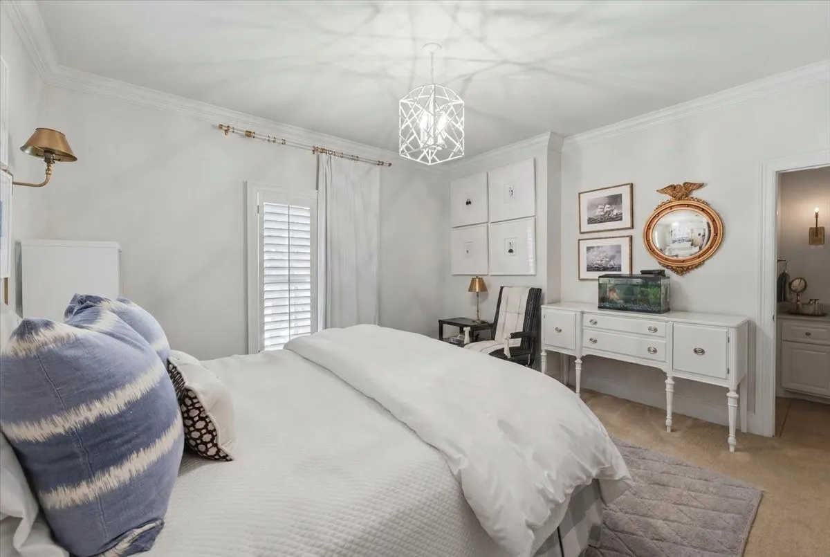 Single Family Residence For Sale in Tarrant County , 628 Deloache Street, Westworth Village, Texas 76114, 3 Bedroom, 5 Bathroom, 2 Garage spaces, 3,467 Sqft, built in 2007, mls#21311620, Real Estate Agent in Westworth Village, Homes For Sale in Tarrant county, Homes For Sale in Westworth Village, Realtor in Westworth Village Texas, Real Estate Brokerage Independent Realty Texas, Luminita Cordes Realtor