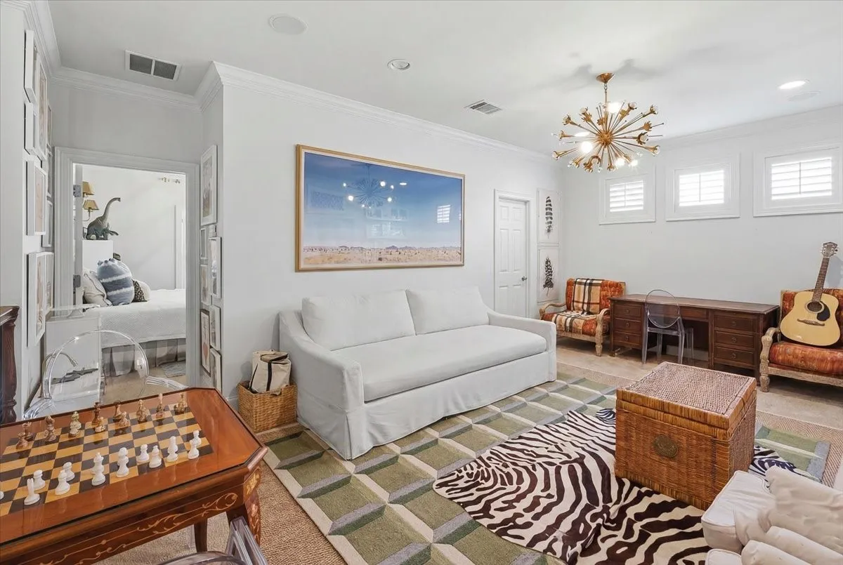 Single Family Residence For Sale in Tarrant County , 628 Deloache Street, Westworth Village, Texas 76114, 3 Bedroom, 5 Bathroom, 2 Garage spaces, 3,467 Sqft, built in 2007, mls#21311620, Real Estate Agent in Westworth Village, Homes For Sale in Tarrant county, Homes For Sale in Westworth Village, Realtor in Westworth Village Texas, Real Estate Brokerage Independent Realty Texas, Luminita Cordes Realtor