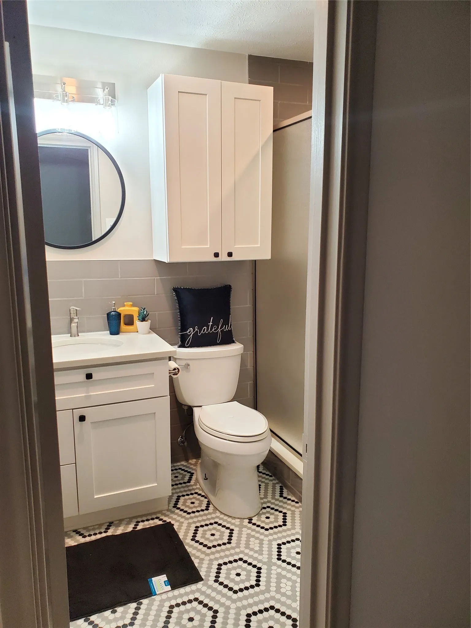 7424 Primary Ensuite