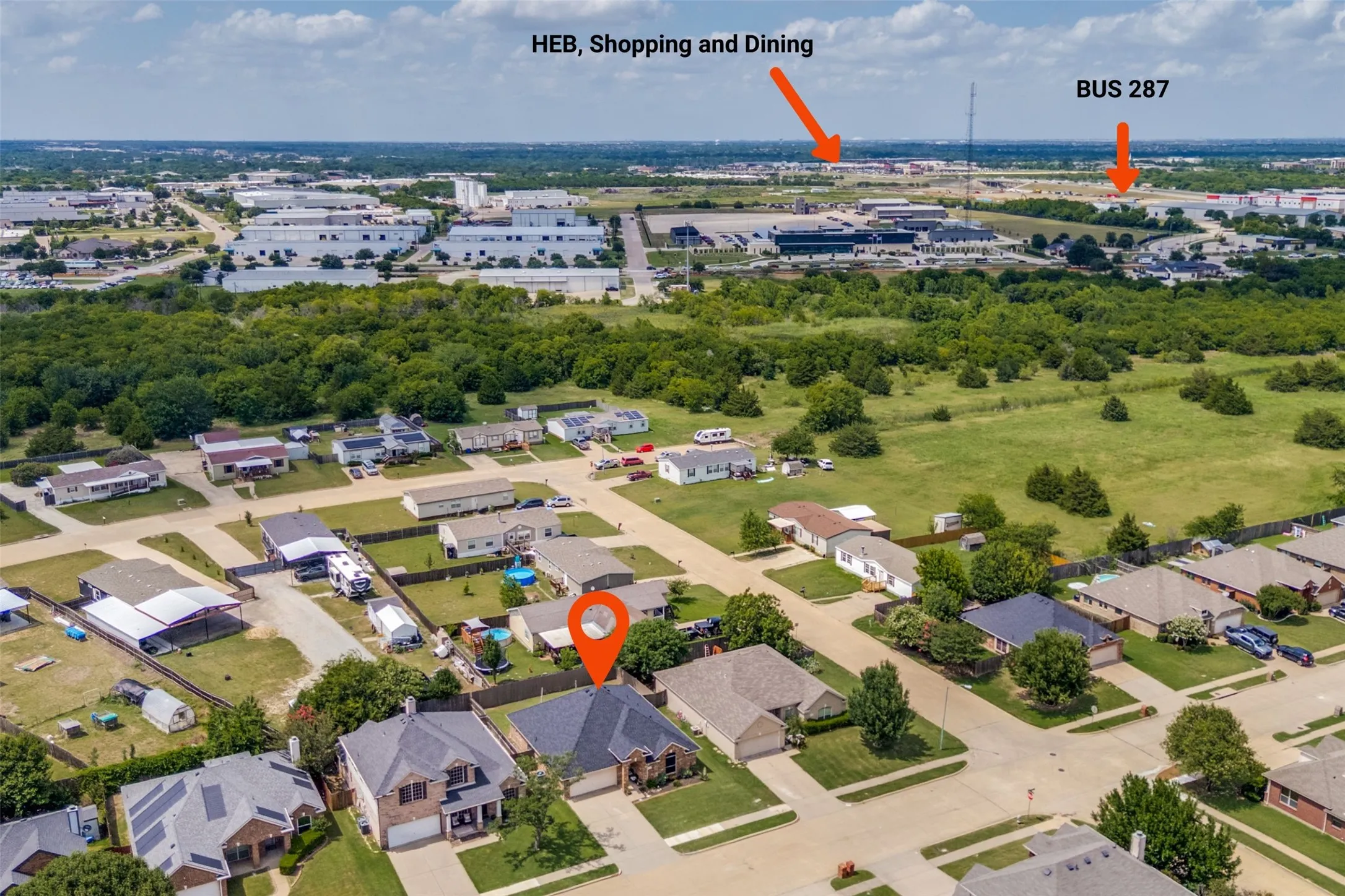 Single Family Residence For Sale in Johnson County , 902 Cutting Horse Drive, Mansfield, Texas 76063, 3 Bedroom, 2 Bathroom, 2 Garage spaces, 1,670 Sqft, built in 2003, mls#21308220, Real Estate Agent in Mansfield, Homes For Sale in Johnson county, Homes For Sale in Mansfield, Realtor in Mansfield Texas, Real Estate Brokerage Independent Realty Texas, Luminita Cordes Realtor