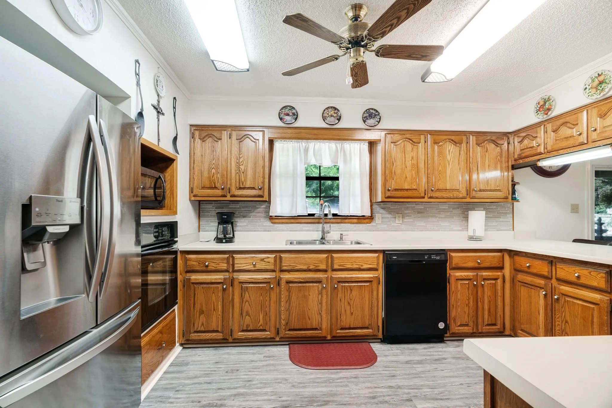 Single Family Residence For Sale in Red River (TX) County , 203 1st Street NW, Detroit, Texas 75436, 3 Bedroom, 2 Bathroom, 2 Garage spaces, 2,260 Sqft, built in 1992, mls#21312161, Real Estate Agent in Detroit, Homes For Sale in Red River (TX) county, Homes For Sale in Detroit, Realtor in Detroit Texas, Real Estate Brokerage Independent Realty Texas, Luminita Cordes Realtor