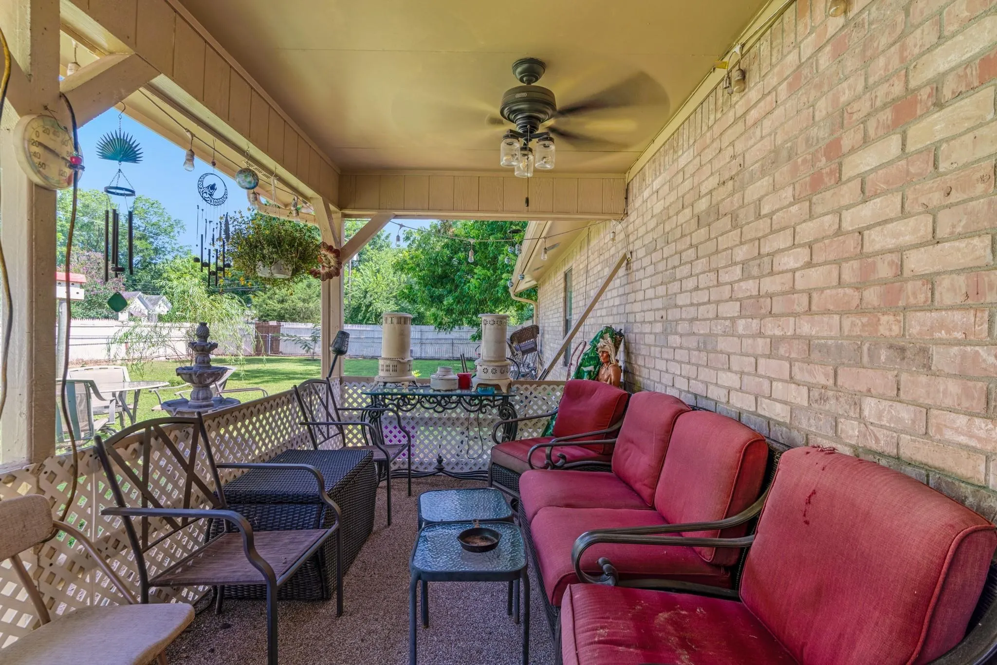 Single Family Residence For Sale in Red River (TX) County , 203 1st Street NW, Detroit, Texas 75436, 3 Bedroom, 2 Bathroom, 2 Garage spaces, 2,260 Sqft, built in 1992, mls#21312161, Real Estate Agent in Detroit, Homes For Sale in Red River (TX) county, Homes For Sale in Detroit, Realtor in Detroit Texas, Real Estate Brokerage Independent Realty Texas, Luminita Cordes Realtor