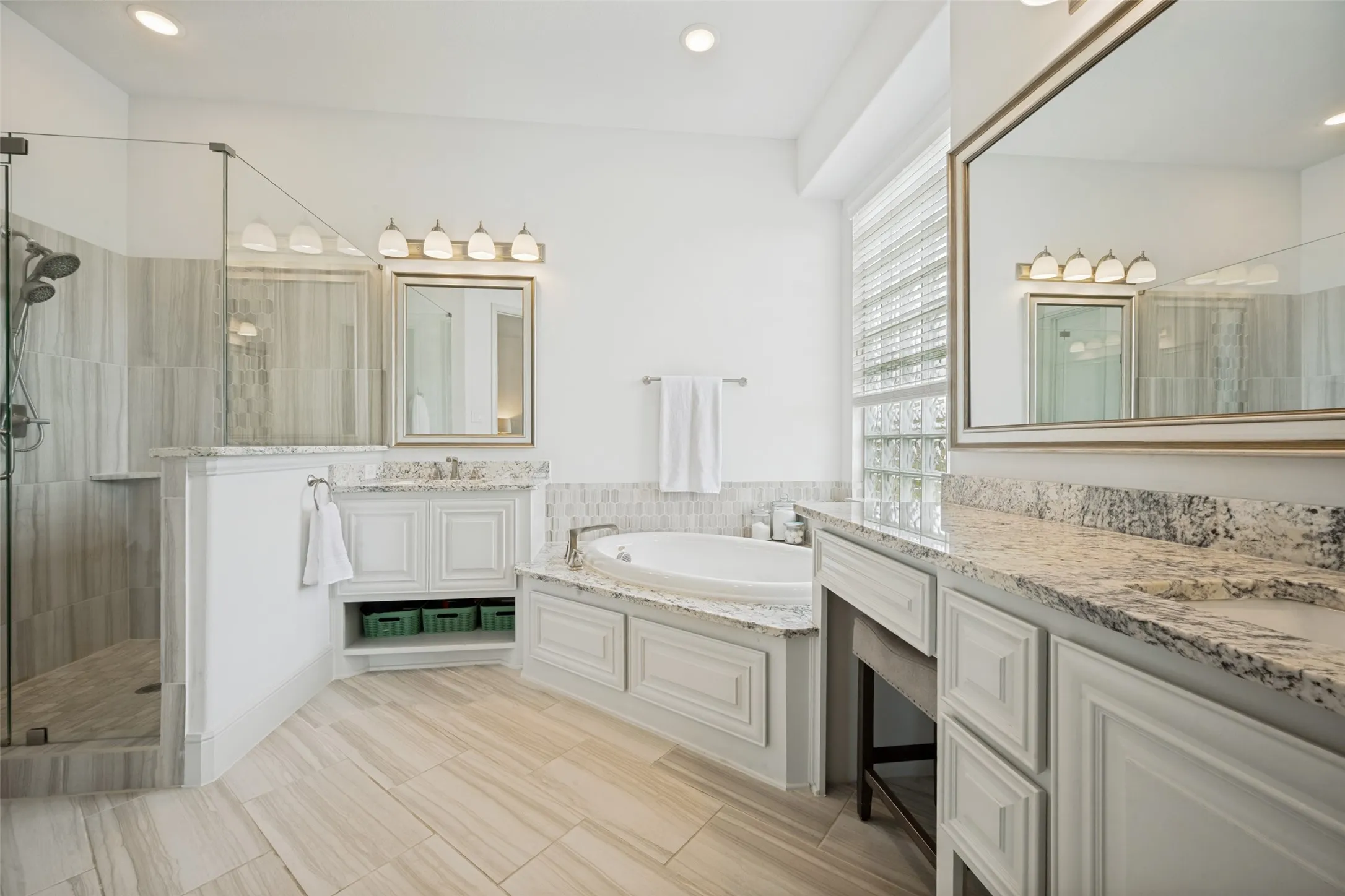 Single Family Residence For Sale in Denton County , 508 Westcreek Lane, Northlake, Texas 76226, 5 Bedroom, 5 Bathroom, 3 Garage spaces, 4,063 Sqft, built in 2018, mls#21312971, Real Estate Agent in Northlake, Homes For Sale in Denton county, Homes For Sale in Northlake, Realtor in Northlake Texas, Real Estate Brokerage Independent Realty Texas, Luminita Cordes Realtor