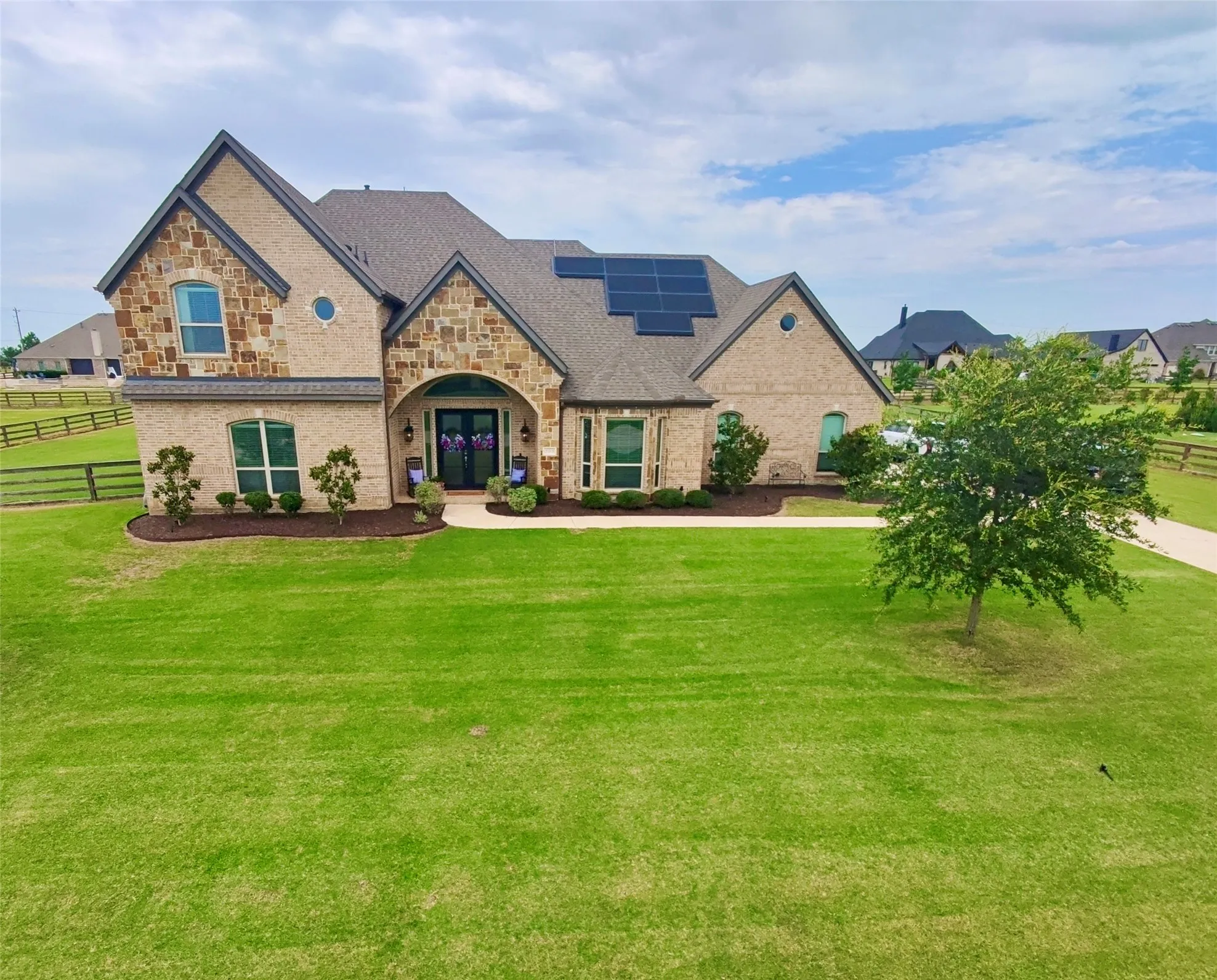 Single Family Residence For Sale in Denton County , 508 Westcreek Lane, Northlake, Texas 76226, 5 Bedroom, 5 Bathroom, 3 Garage spaces, 4,063 Sqft, built in 2018, mls#21312971, Real Estate Agent in Northlake, Homes For Sale in Denton county, Homes For Sale in Northlake, Realtor in Northlake Texas, Real Estate Brokerage Independent Realty Texas, Luminita Cordes Realtor