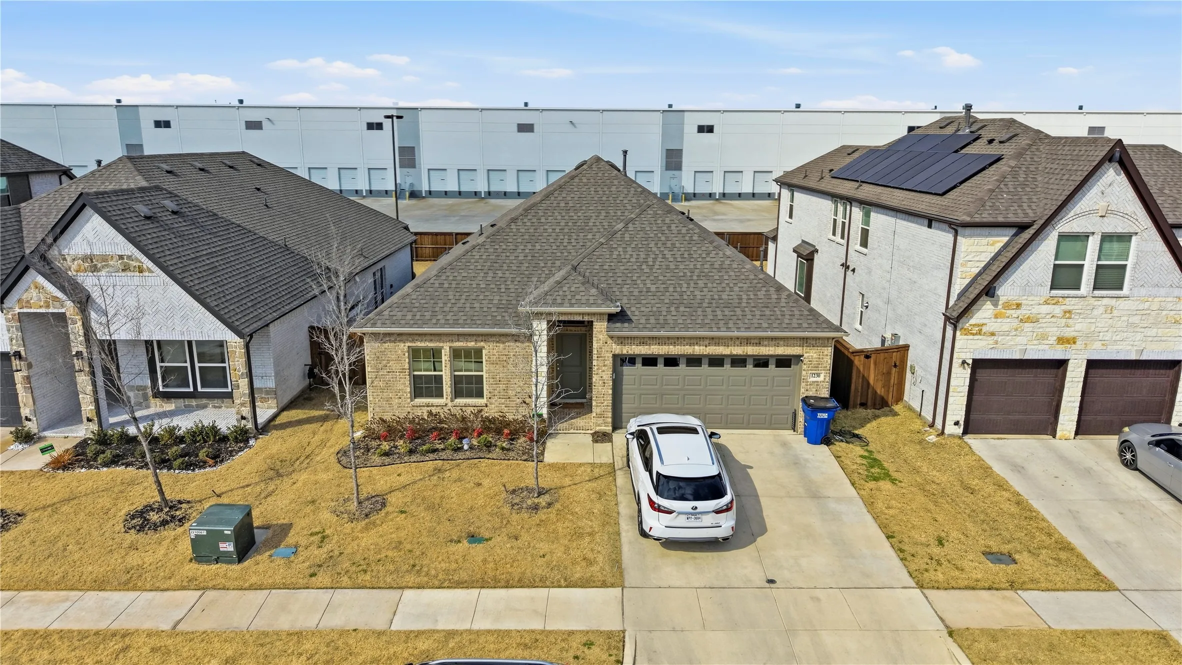 Single Family Residence For Sale in Kaufman County , 1230 Burney Court, Forney, Texas 75126, 4 Bedroom, 2 Bathroom, 2 Garage spaces, 1,705 Sqft, built in 2024, mls#21308896, Real Estate Agent in Forney, Homes For Sale in Kaufman county, Homes For Sale in Forney, Realtor in Forney Texas, Real Estate Brokerage Independent Realty Texas, Luminita Cordes Realtor