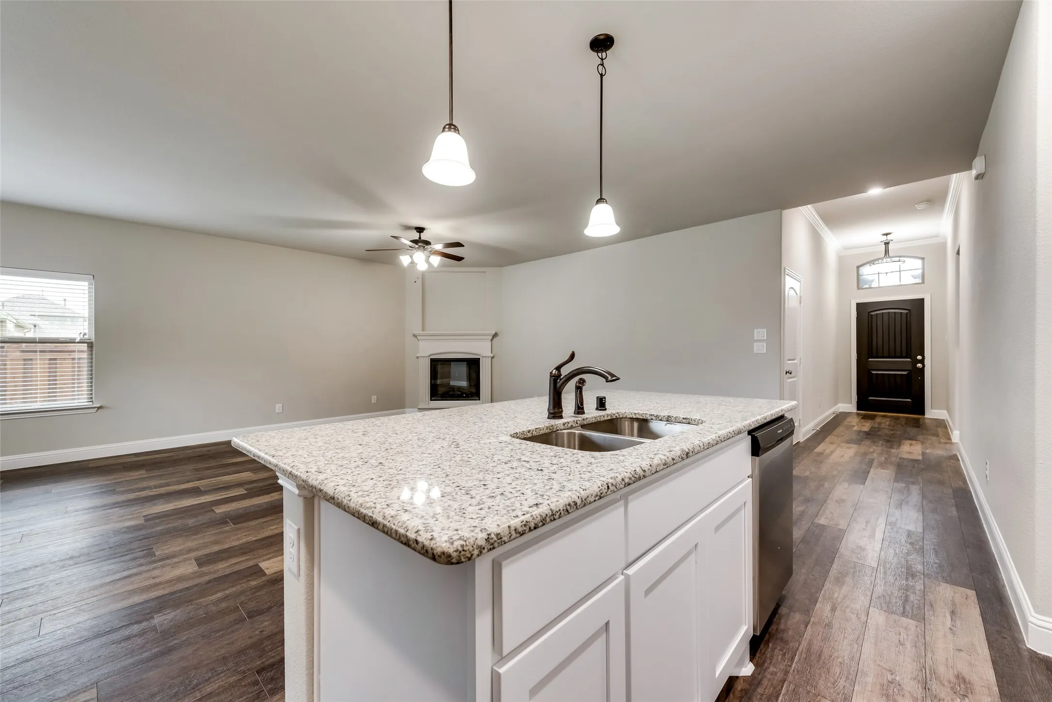 Single Family Residence For Rent in Rockwall County , 1523 Charismatic Court, Rockwall, Texas 75032, 4 Bedroom, 2 Bathroom, 2 Garage spaces, 1,824 Sqft, built in 2020, mls#21313873, Real Estate Agent in Rockwall, Homes For Rent in Rockwall county, Homes For Rent in Rockwall, Realtor in Rockwall Texas, Real Estate Brokerage Independent Realty Texas, Luminita Cordes Realtor