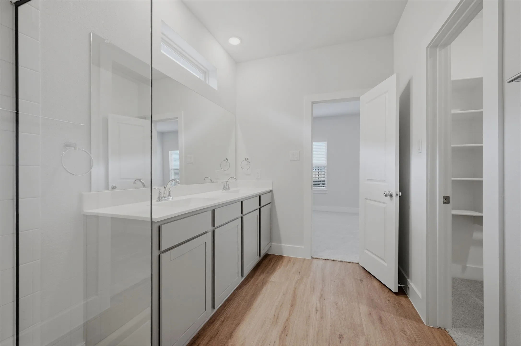 Single Family Residence For Sale in Kaufman County , 1364 Chisos Way, Forney, Texas 75126, 3 Bedroom, 2 Bathroom, 2 Garage spaces, 1,572 Sqft, built in 2024, mls#21308959, Real Estate Agent in Forney, Homes For Sale in Kaufman county, Homes For Sale in Forney, Realtor in Forney Texas, Real Estate Brokerage Independent Realty Texas, Luminita Cordes Realtor