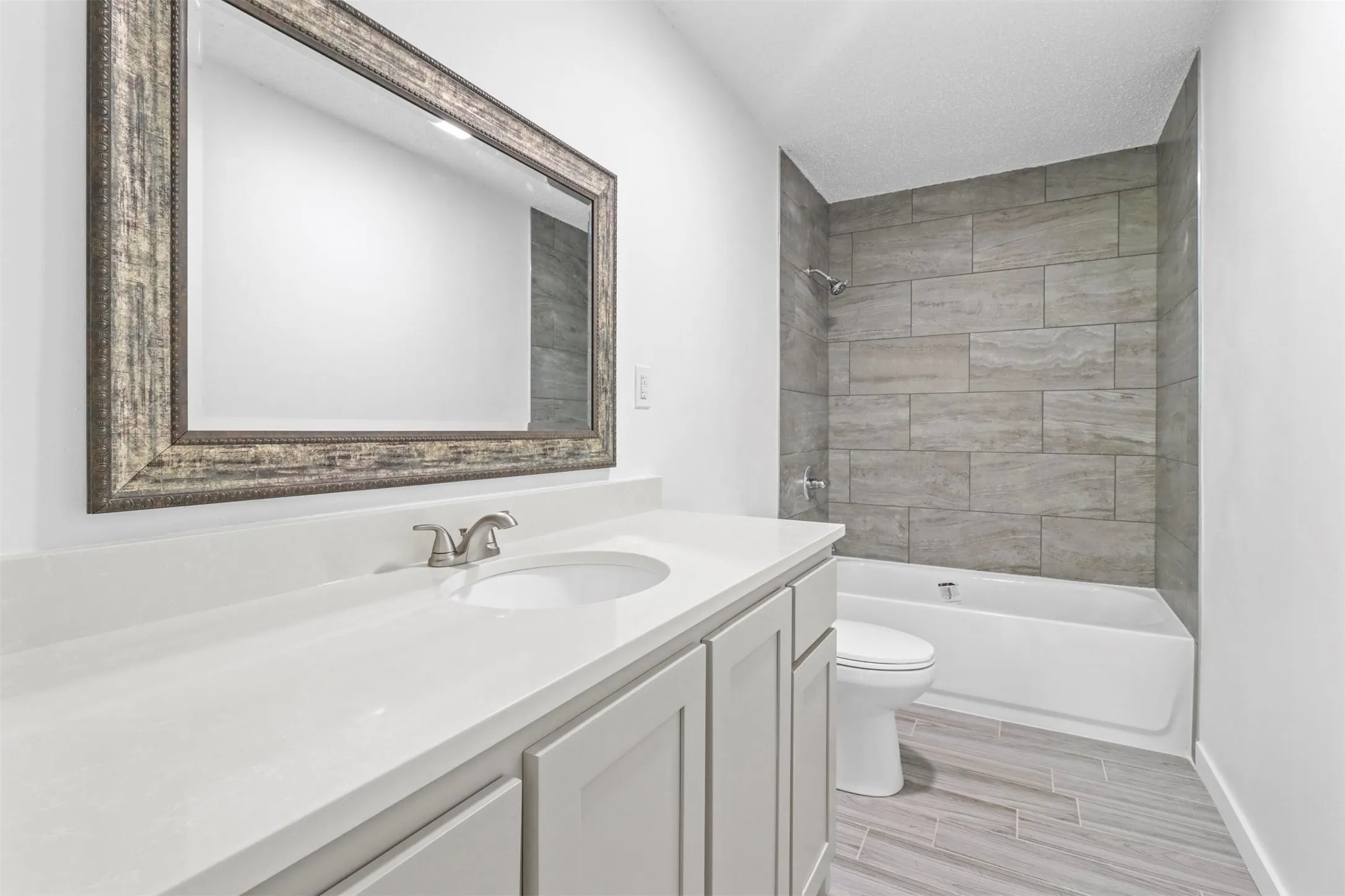 Single Family Residence For Sale in Kaufman County , 215 Pole Bridge Road, Seagoville, Texas 75159, 3 Bedroom, 2 Bathroom, 2 Garage spaces, 2,808 Sqft, built in 1979, mls#21304749, Real Estate Agent in Seagoville, Homes For Sale in Kaufman county, Homes For Sale in Seagoville, Realtor in Seagoville Texas, Real Estate Brokerage Independent Realty Texas, Luminita Cordes Realtor