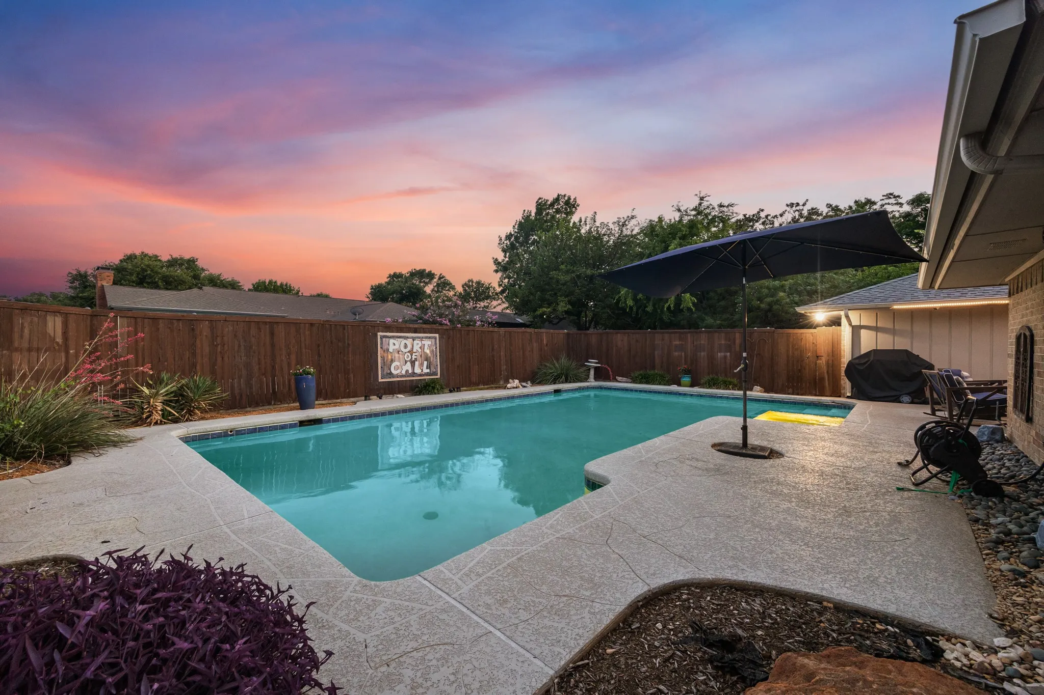 Single Family Residence For Sale in Collin County , 1904 Ports O Call Drive, Plano, Texas 75075, 4 Bedroom, 2 Bathroom, 2 Garage spaces, 2,055 Sqft, built in 1974, mls#21312097, Real Estate Agent in Plano, Homes For Sale in Collin county, Homes For Sale in Plano, Realtor in Plano Texas, Real Estate Brokerage Independent Realty Texas, Luminita Cordes Realtor