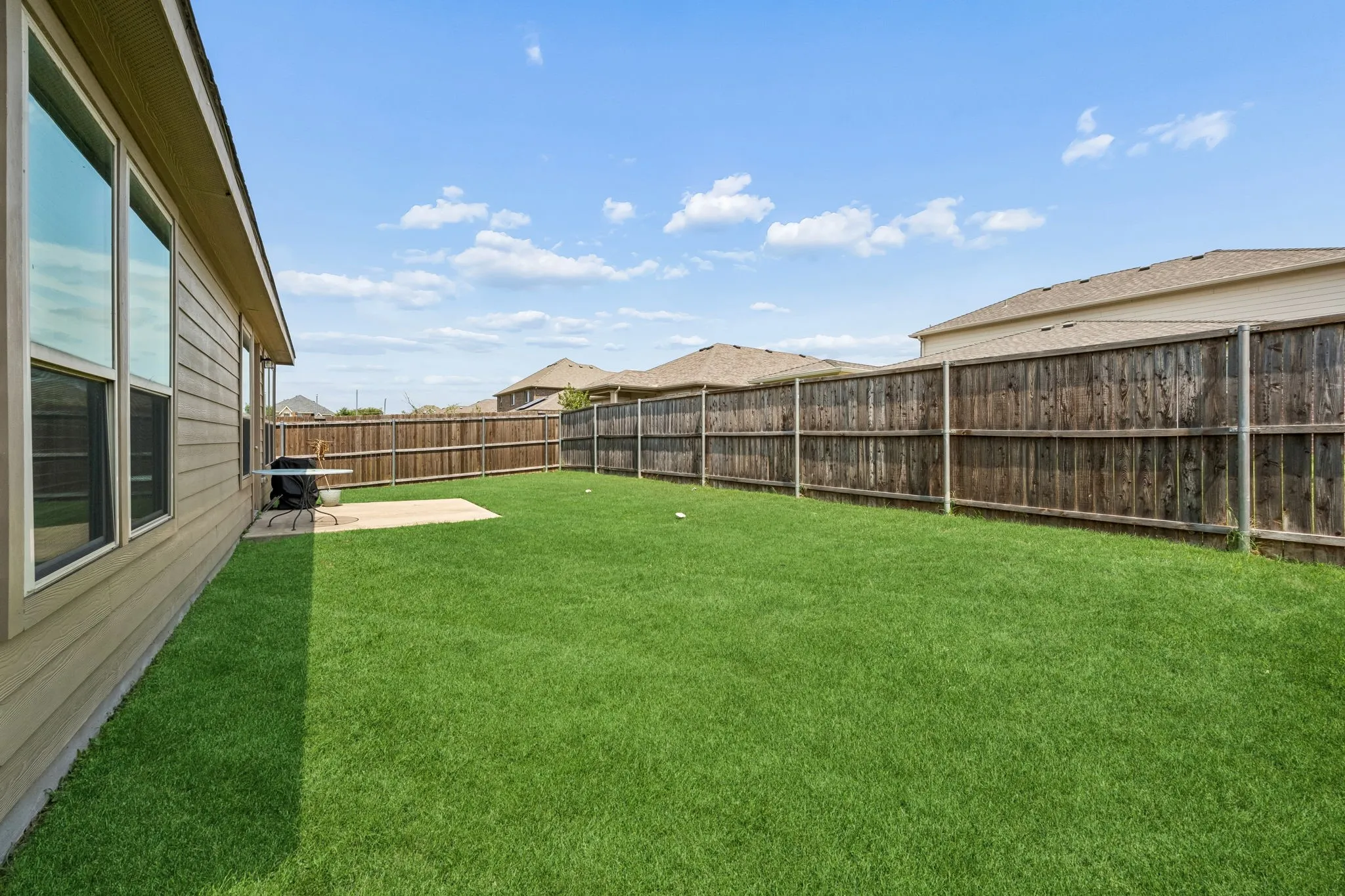Single Family Residence For Sale in Tarrant County , 636 Fox View Drive, Fort Worth, Texas 76131, 4 Bedroom, 2 Bathroom, 2 Garage spaces, 2,208 Sqft, built in 2019, mls#21310067, Real Estate Agent in Fort Worth, Homes For Sale in Tarrant county, Homes For Sale in Fort Worth, Realtor in Fort Worth Texas, Real Estate Brokerage Independent Realty Texas, Luminita Cordes Realtor