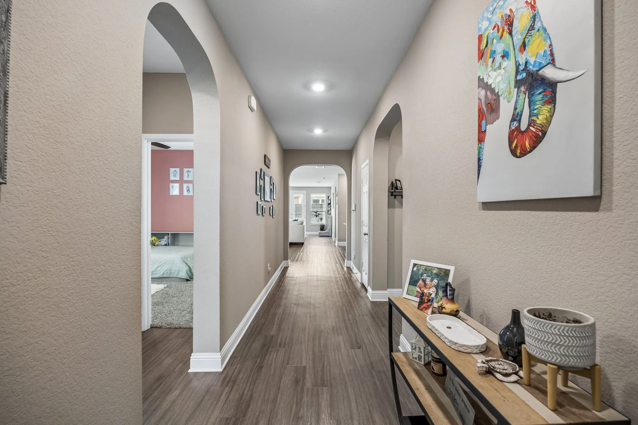 Single Family Residence For Sale in Tarrant County , 636 Fox View Drive, Fort Worth, Texas 76131, 4 Bedroom, 2 Bathroom, 2 Garage spaces, 2,208 Sqft, built in 2019, mls#21310067, Real Estate Agent in Fort Worth, Homes For Sale in Tarrant county, Homes For Sale in Fort Worth, Realtor in Fort Worth Texas, Real Estate Brokerage Independent Realty Texas, Luminita Cordes Realtor
