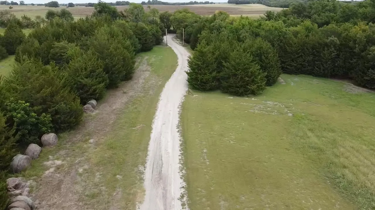 Farm For Sale in Grayson County , 38 Jubilee Farm Road, Bells, Texas 75414, 0, 4 Bathroom, 2 Garage spaces, 2,365 Sqft, built in 2017, mls#21303197, Real Estate Agent in Bells, Homes For Sale in Grayson county, Homes For Sale in Bells, Realtor in Bells Texas, Real Estate Brokerage Independent Realty Texas, Luminita Cordes Realtor