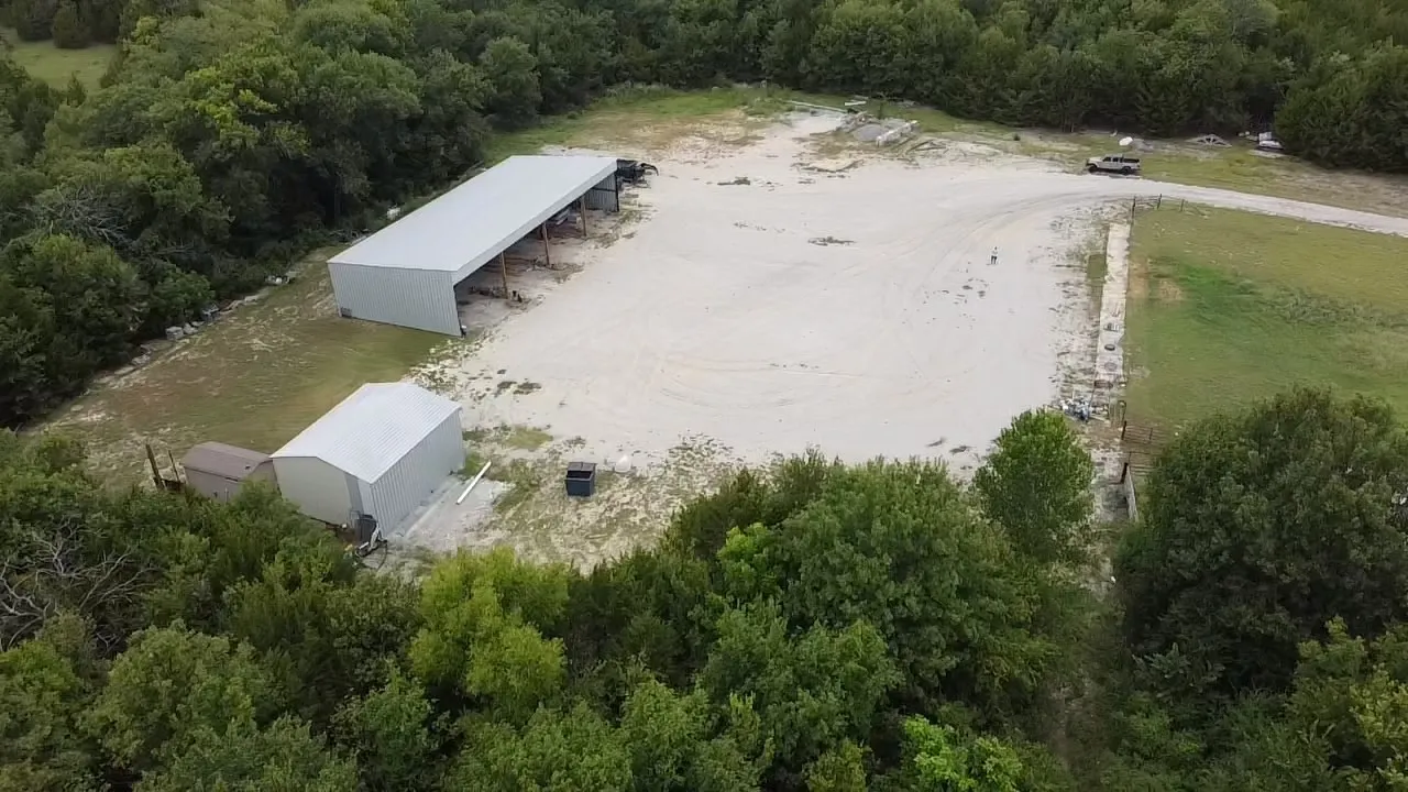 Farm For Sale in Grayson County , 38 Jubilee Farm Road, Bells, Texas 75414, 0, 4 Bathroom, 2 Garage spaces, 2,365 Sqft, built in 2017, mls#21303197, Real Estate Agent in Bells, Homes For Sale in Grayson county, Homes For Sale in Bells, Realtor in Bells Texas, Real Estate Brokerage Independent Realty Texas, Luminita Cordes Realtor