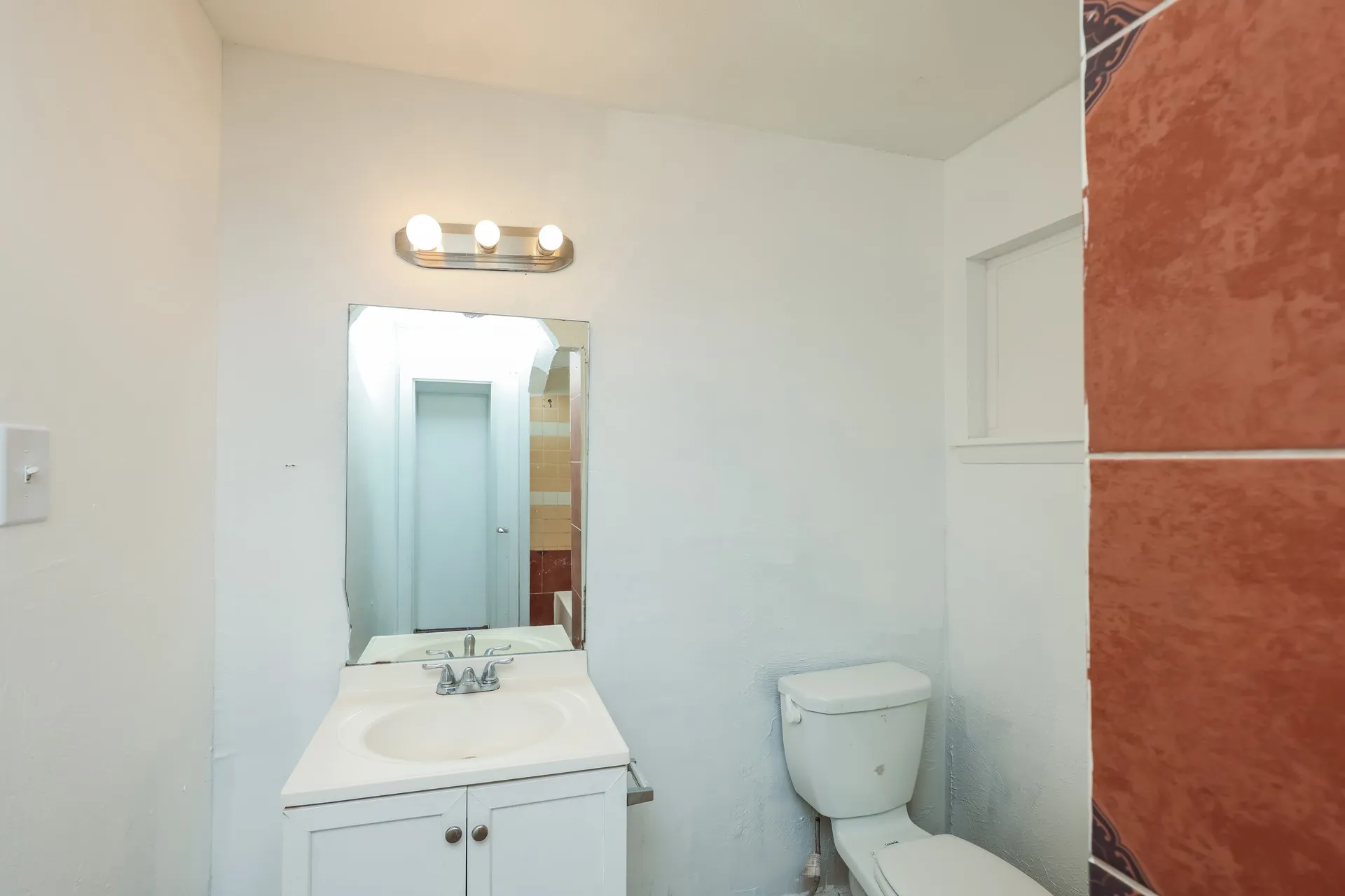 Single Family Residence For Sale in Dallas County , 3408 Loganwood Drive, Dallas, Texas 75227, 3 Bedroom, 2 Bathroom, 2 Garage spaces, 1,758 Sqft, built in 1958, mls#21310993, Real Estate Agent in Dallas, Homes For Sale in Dallas county, Homes For Sale in Dallas, Realtor in Dallas Texas, Real Estate Brokerage Independent Realty Texas, Luminita Cordes Realtor
