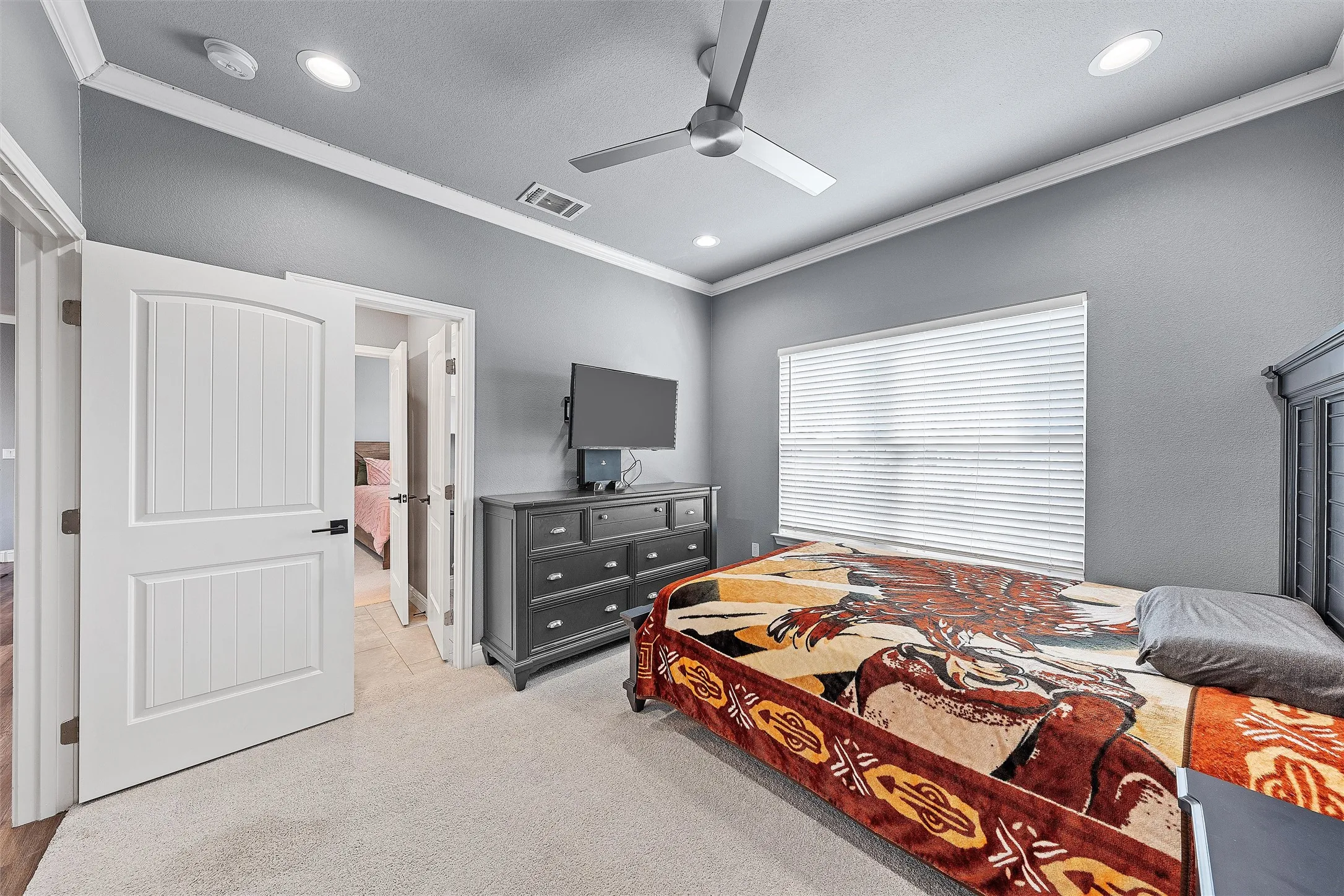 Single Family Residence For Sale in Mc Lennan County , 10053 Wildberry Drive, Waco, Texas 76712, 4 Bedroom, 3 Bathroom, 2 Garage spaces, 2,570 Sqft, built in 2020, mls#21313735, Real Estate Agent in Waco, Homes For Sale in Mc Lennan county, Homes For Sale in Waco, Realtor in Waco Texas, Real Estate Brokerage Independent Realty Texas, Luminita Cordes Realtor