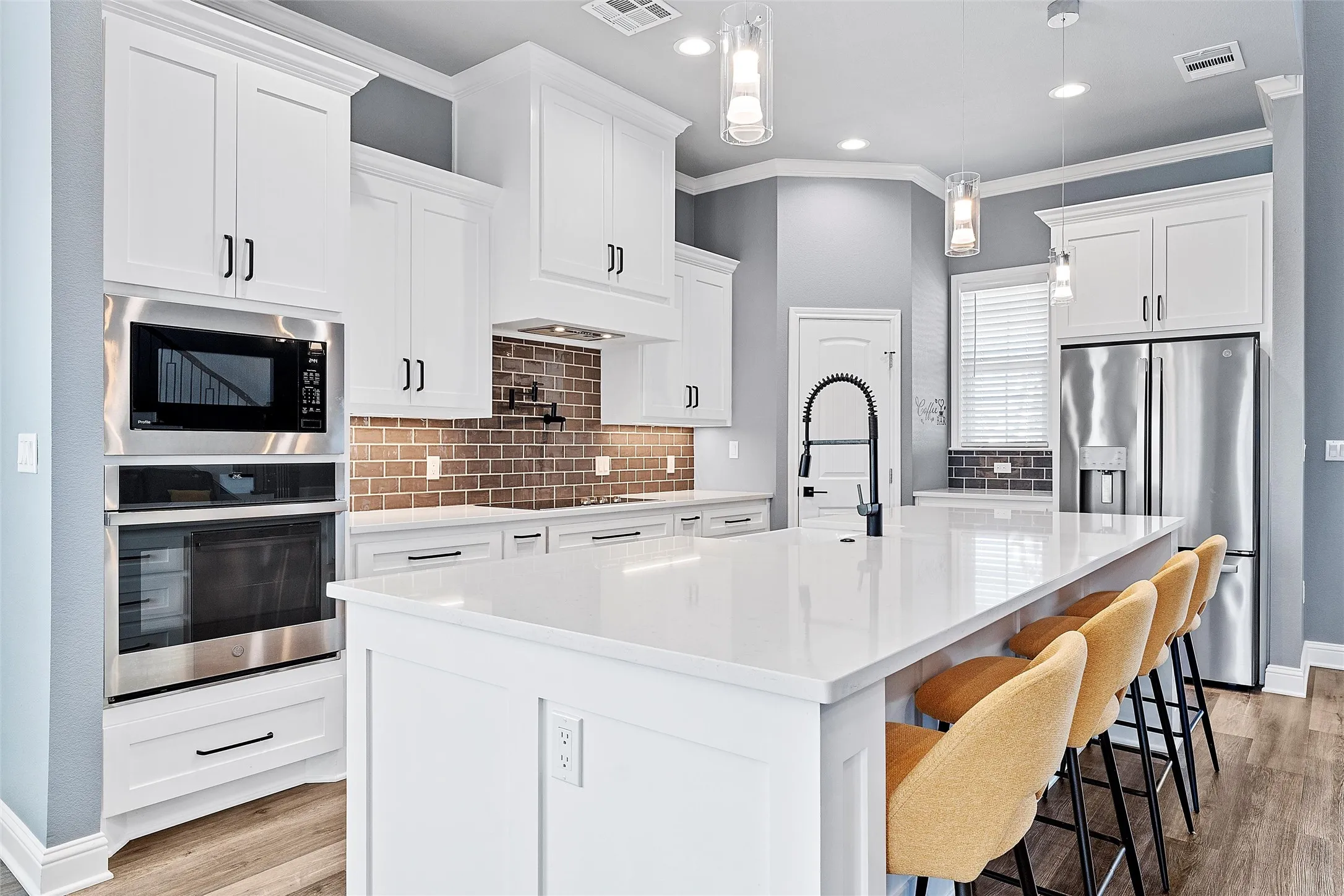 Single Family Residence For Sale in Mc Lennan County , 10053 Wildberry Drive, Waco, Texas 76712, 4 Bedroom, 3 Bathroom, 2 Garage spaces, 2,570 Sqft, built in 2020, mls#21313735, Real Estate Agent in Waco, Homes For Sale in Mc Lennan county, Homes For Sale in Waco, Realtor in Waco Texas, Real Estate Brokerage Independent Realty Texas, Luminita Cordes Realtor