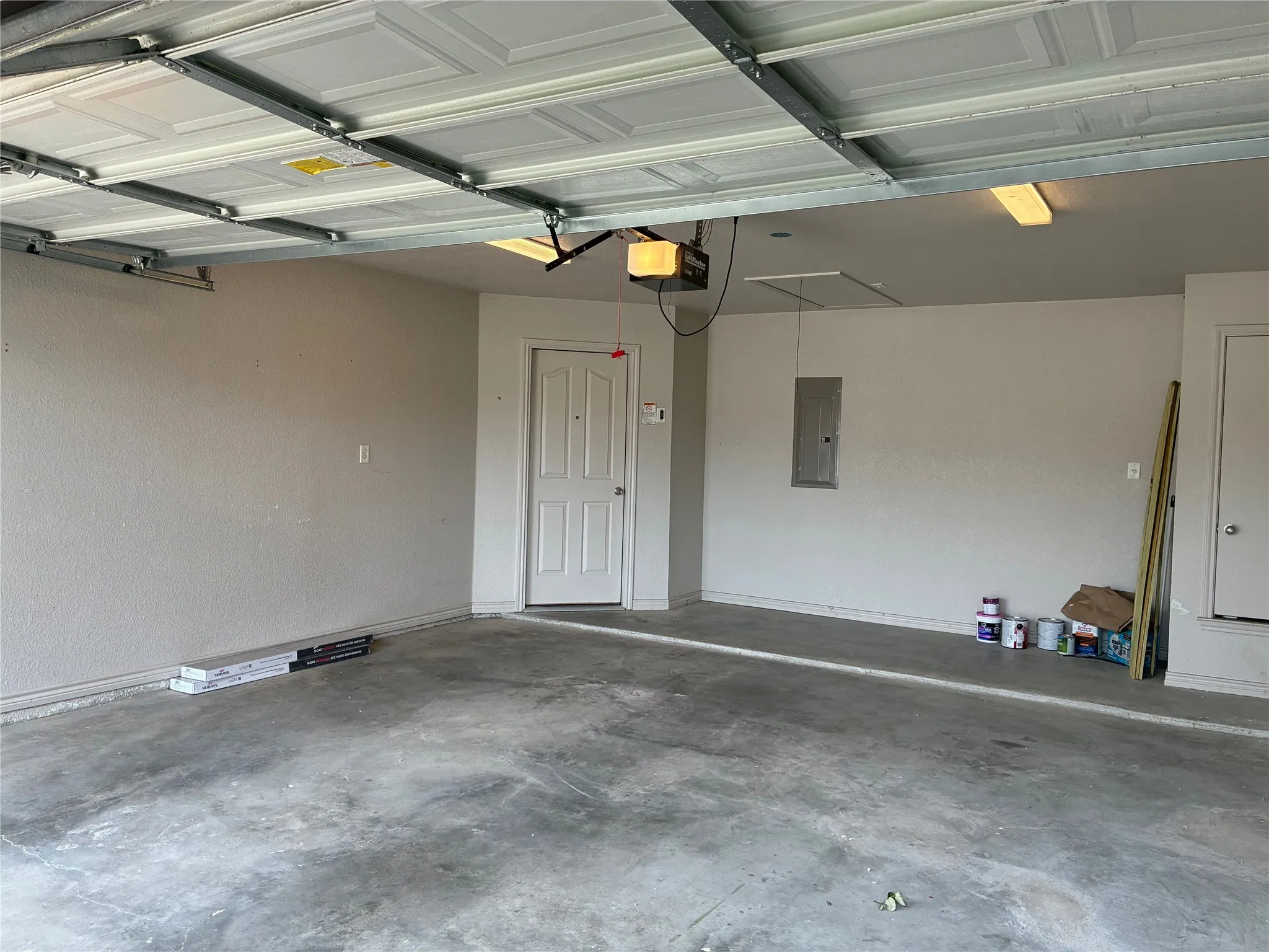 Single Family Residence For Sale in Bell County , 5610 Mosaic Trail, Killeen, Texas 76542, 3 Bedrooms, 2 Bathrooms, 2 Garage spaces, 2,350 Sqft, built in 2008, Price $317,000, mls#21313068, Real Estate Agent in Killeen, Homes For Sale in Bell county, Homes For Sale in Killeen, Realtor in Killeen Texas, Real Estate Brokerage Independent Realty Texas, Luminita Cordes Realtor